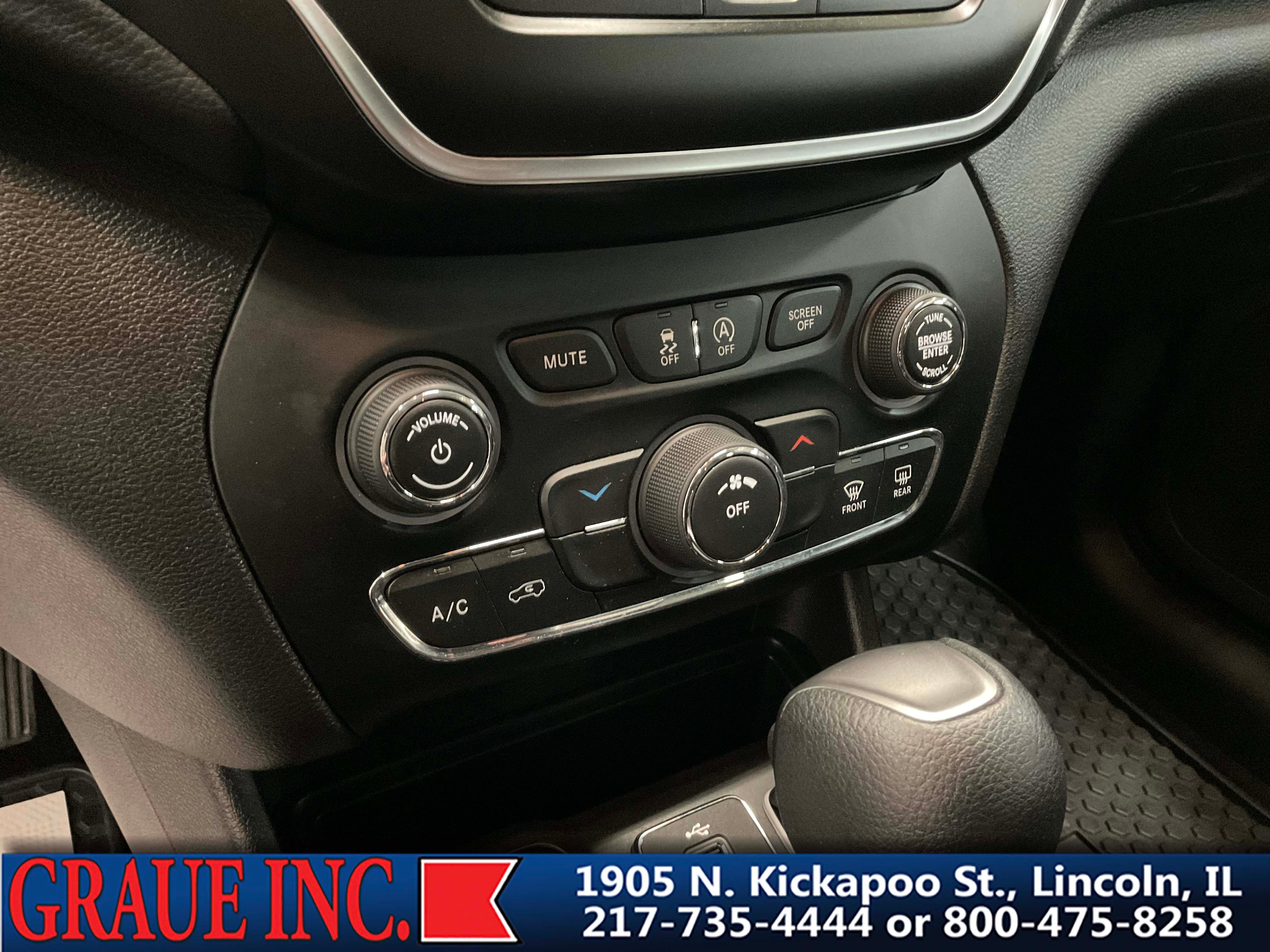 2019 Jeep Cherokee Latitude