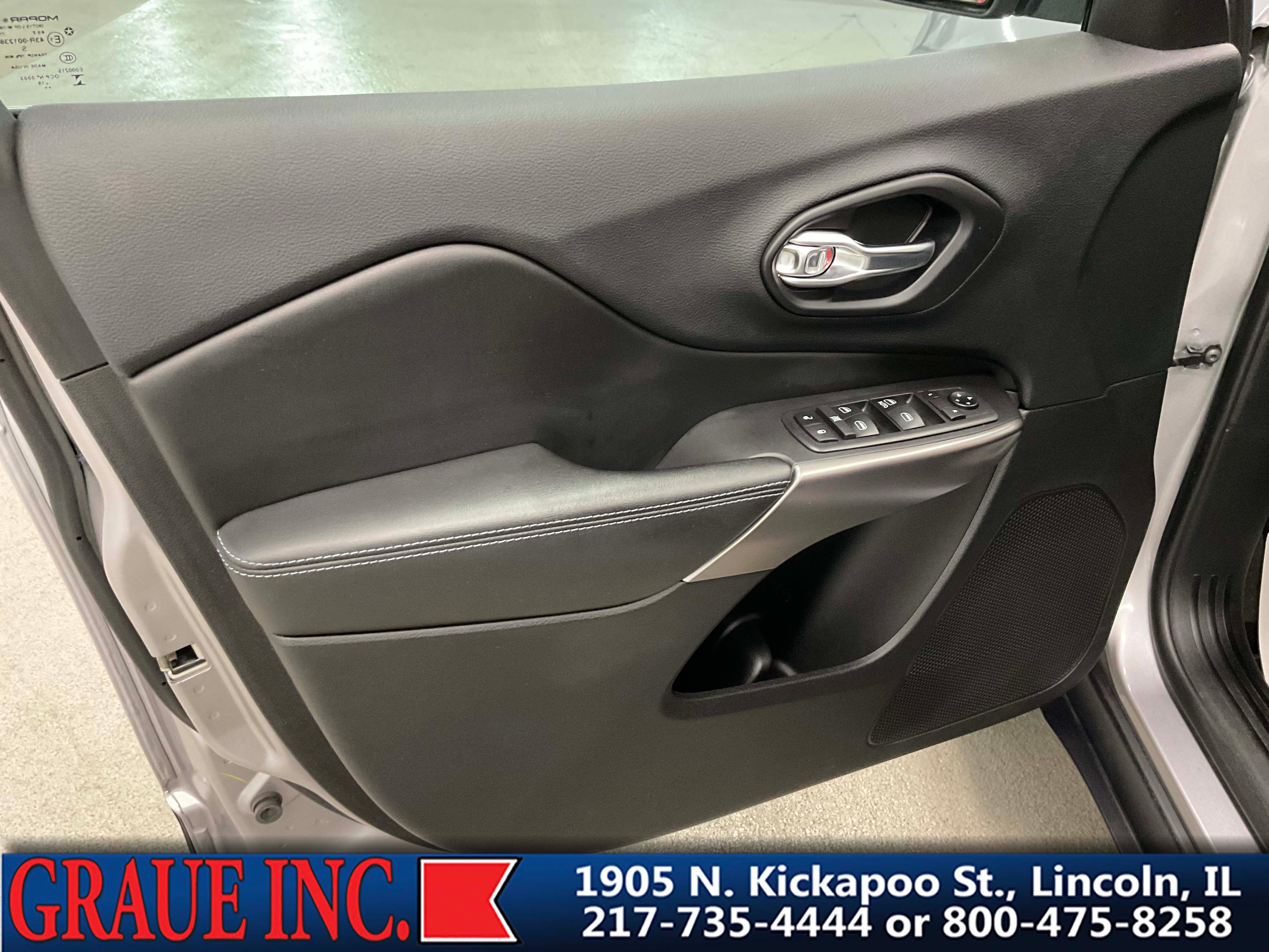 2019 Jeep Cherokee Latitude