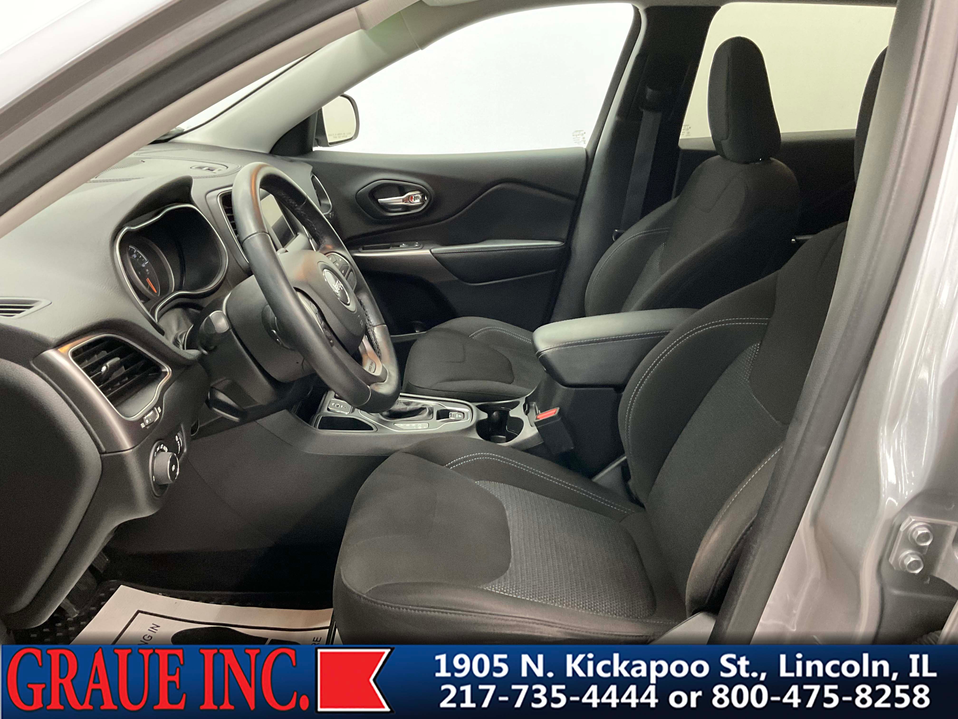 2019 Jeep Cherokee Latitude