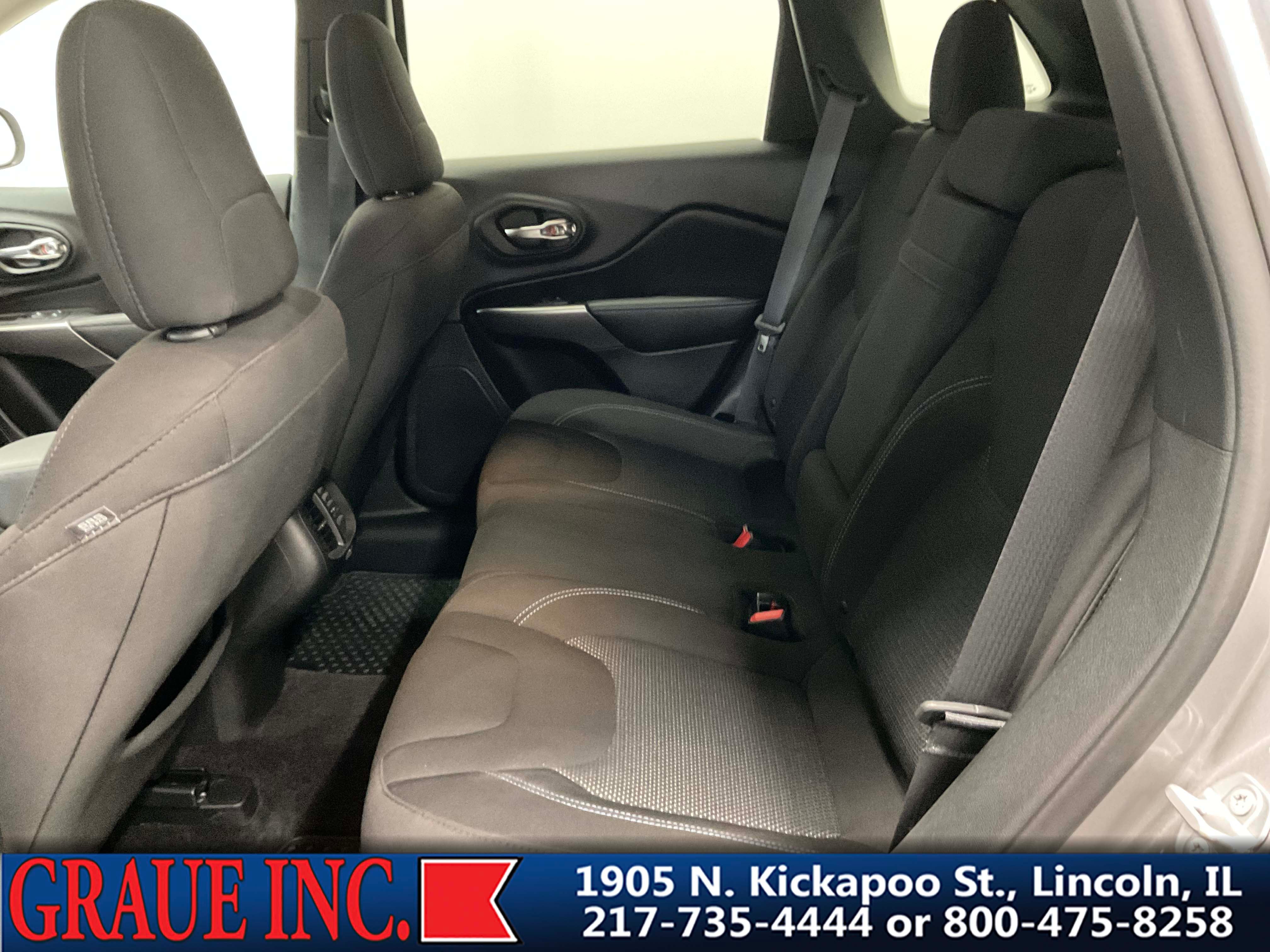 2019 Jeep Cherokee Latitude