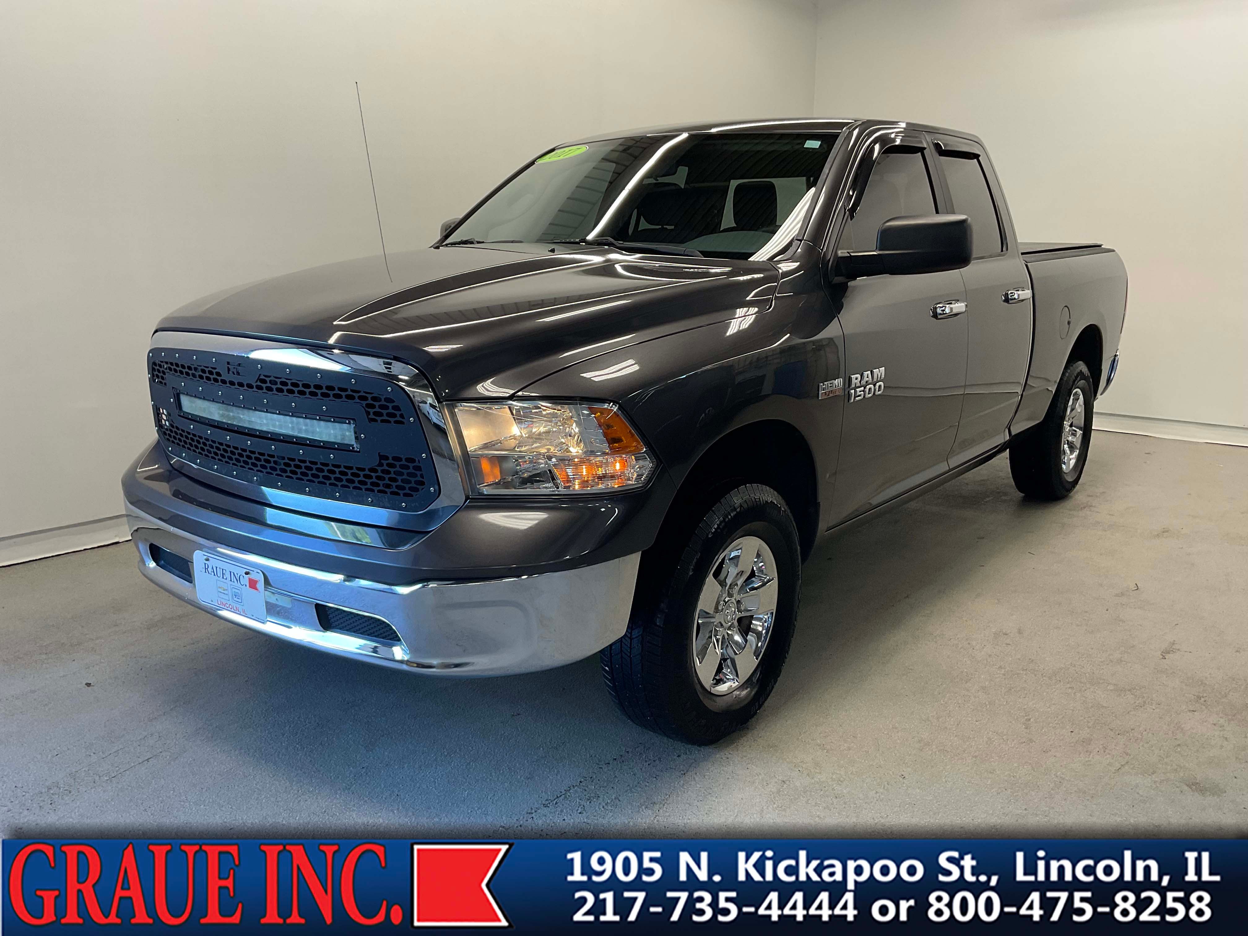 2017 RAM 1500 SLT 4x4 Quad Cab 6'4's photo