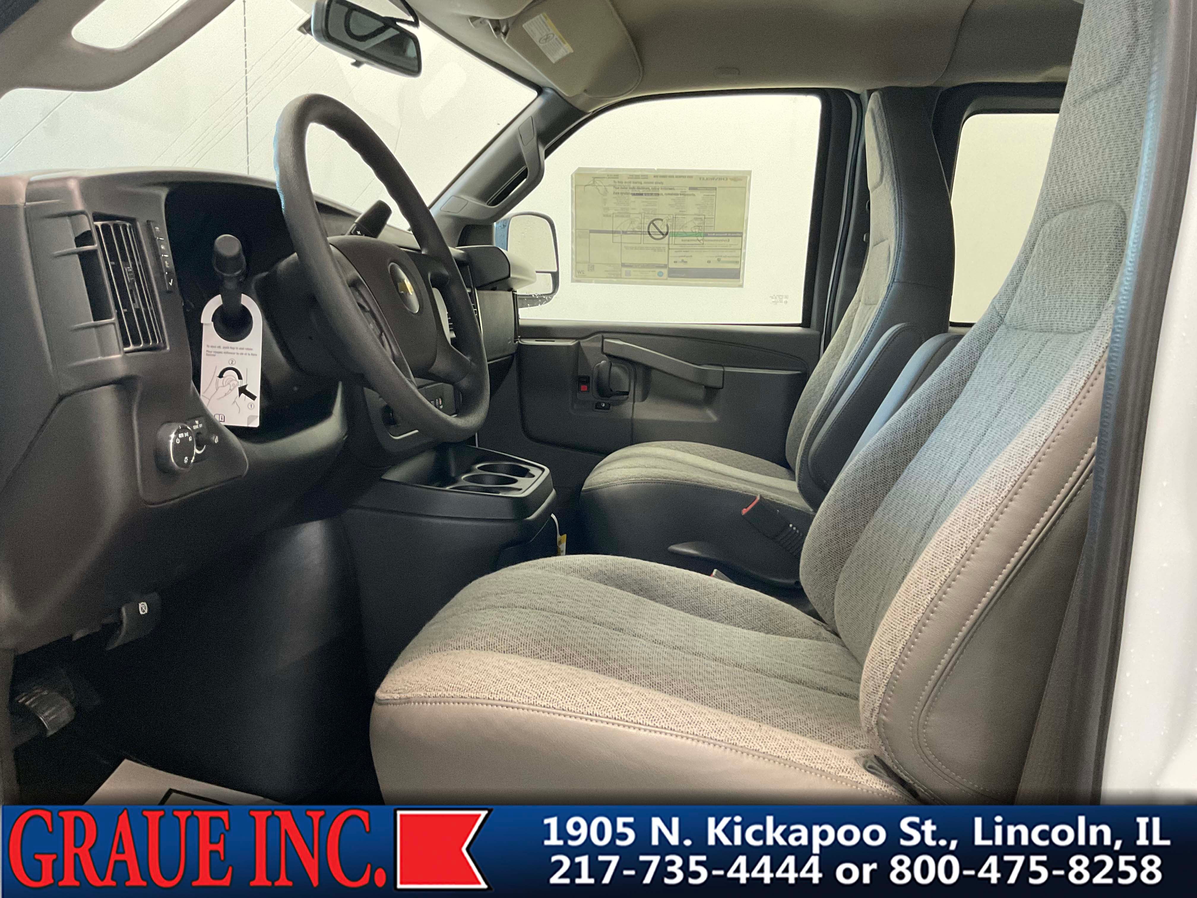 2025 Chevrolet Express Cargo 2500 WT