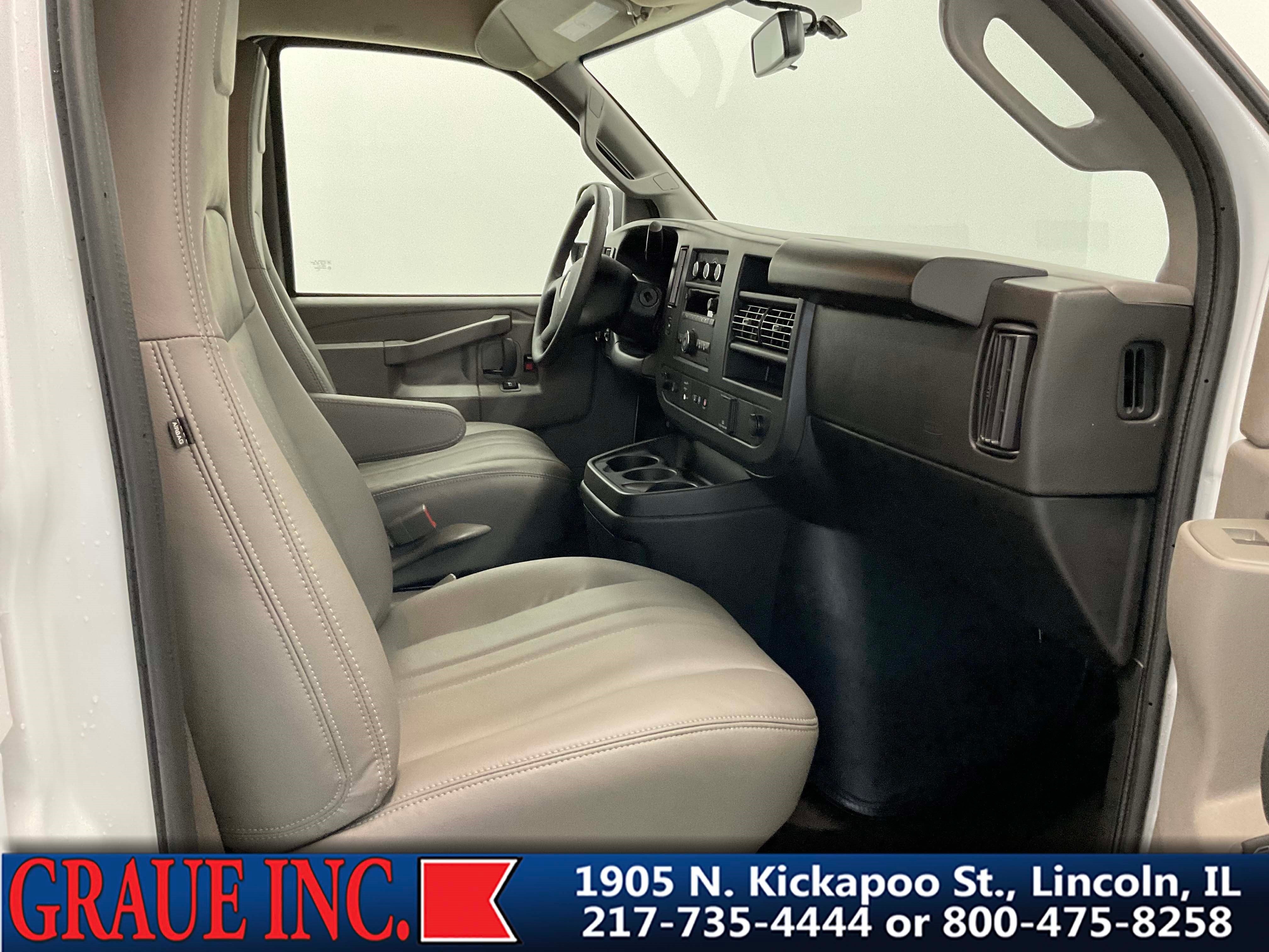 2025 Chevrolet Express Cargo 2500 WT