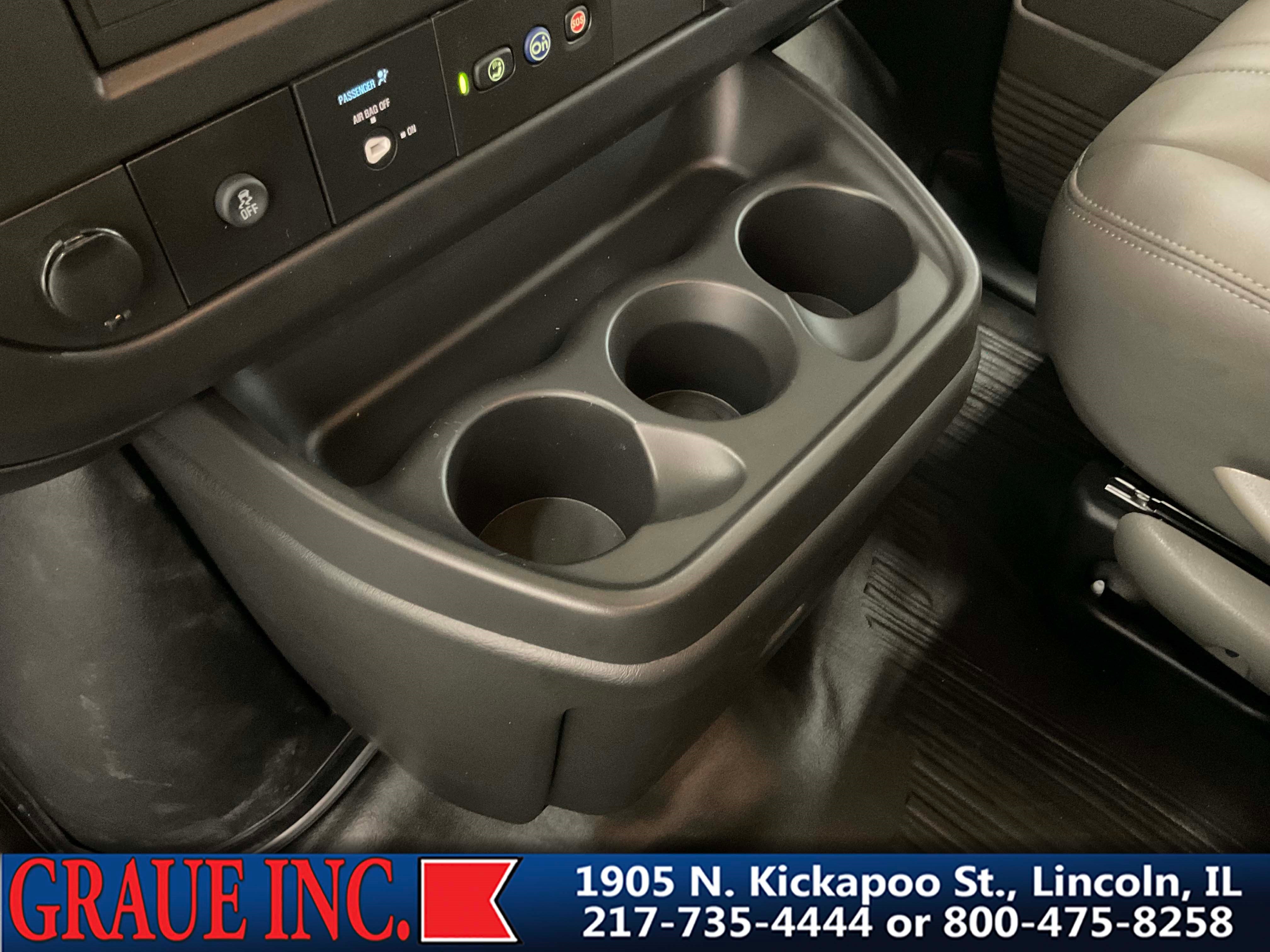 2025 Chevrolet Express Cargo 2500 WT