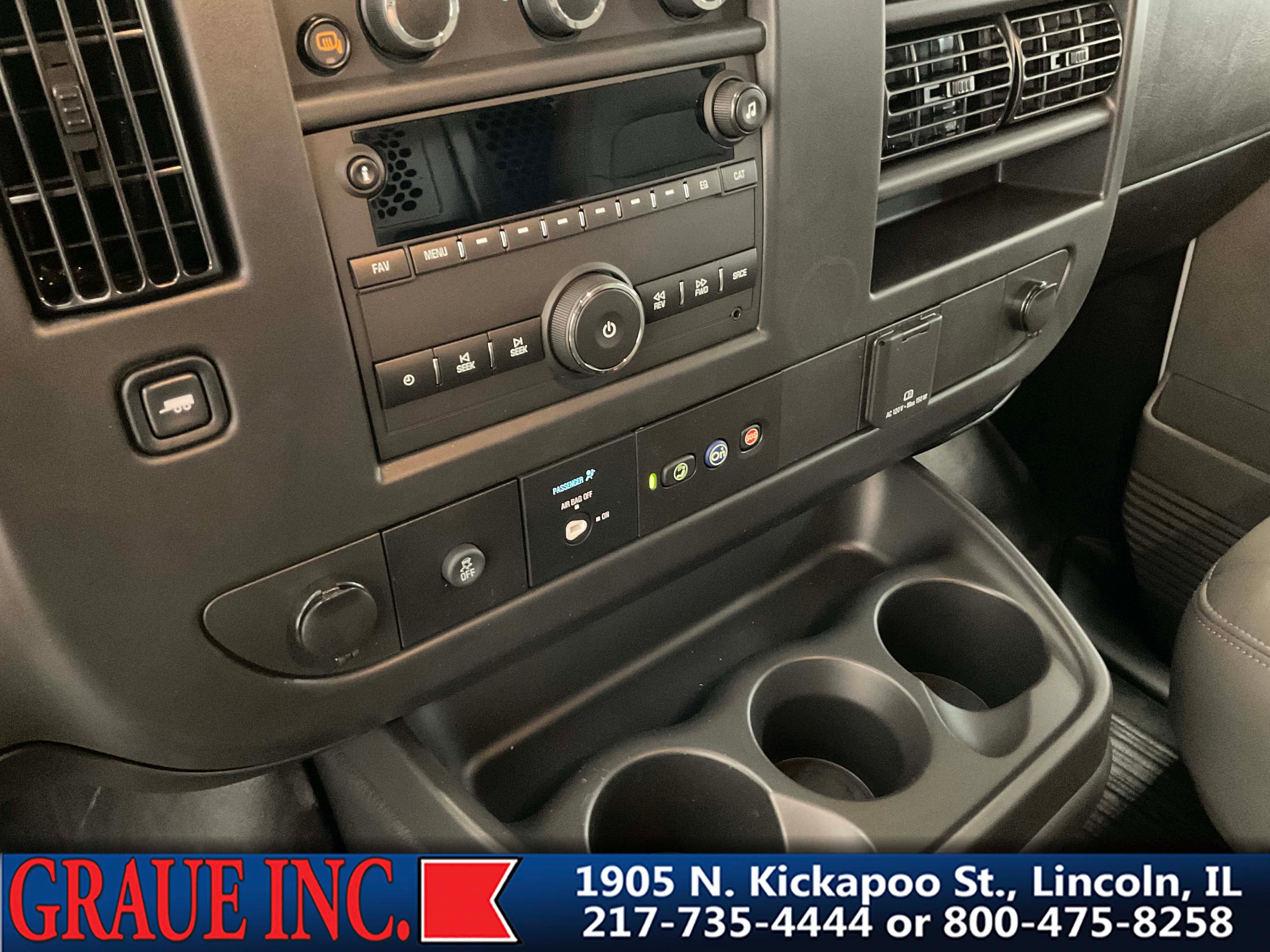 2025 Chevrolet Express Cargo 2500 WT