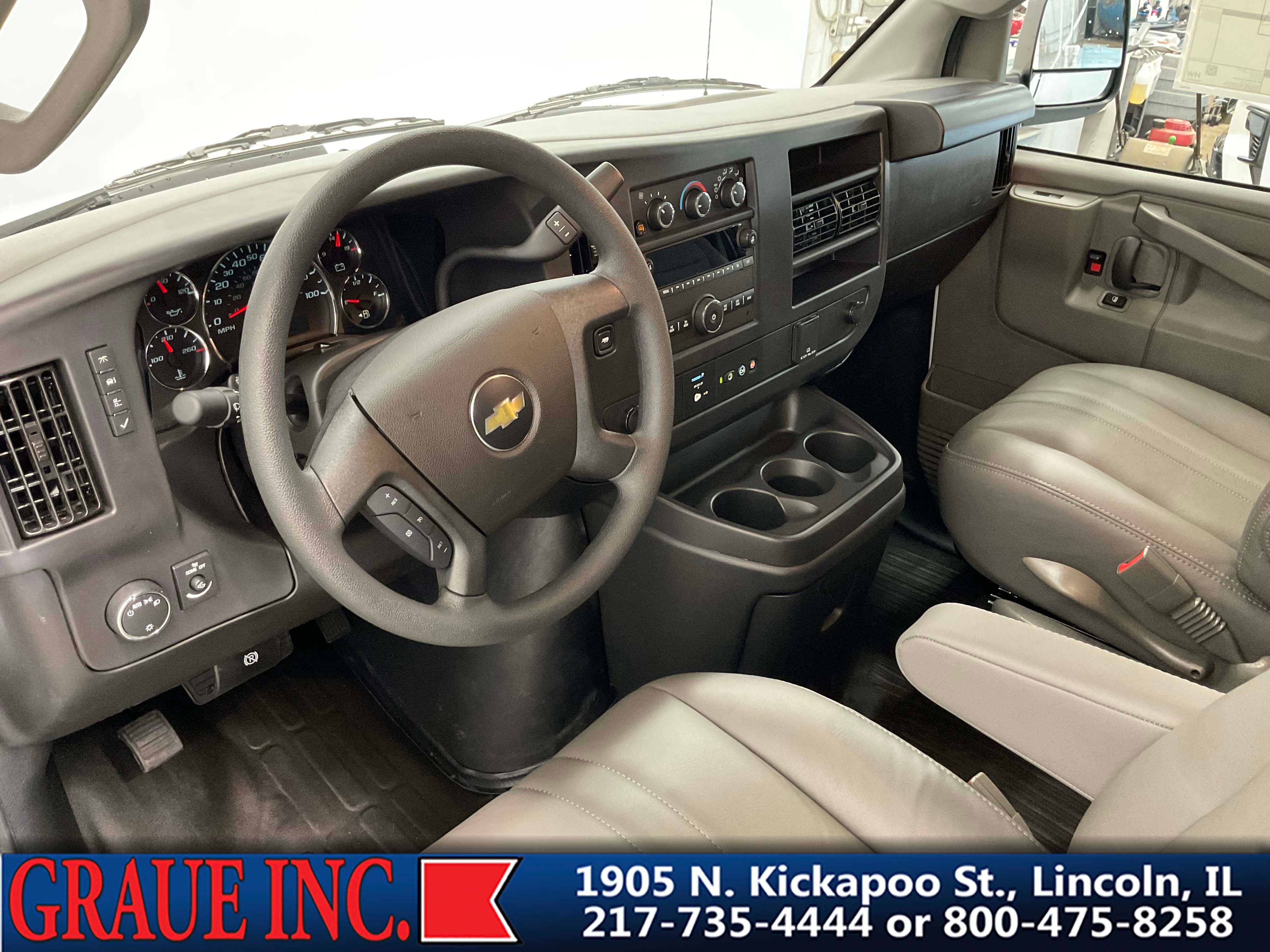 2025 Chevrolet Express Cargo 2500 WT