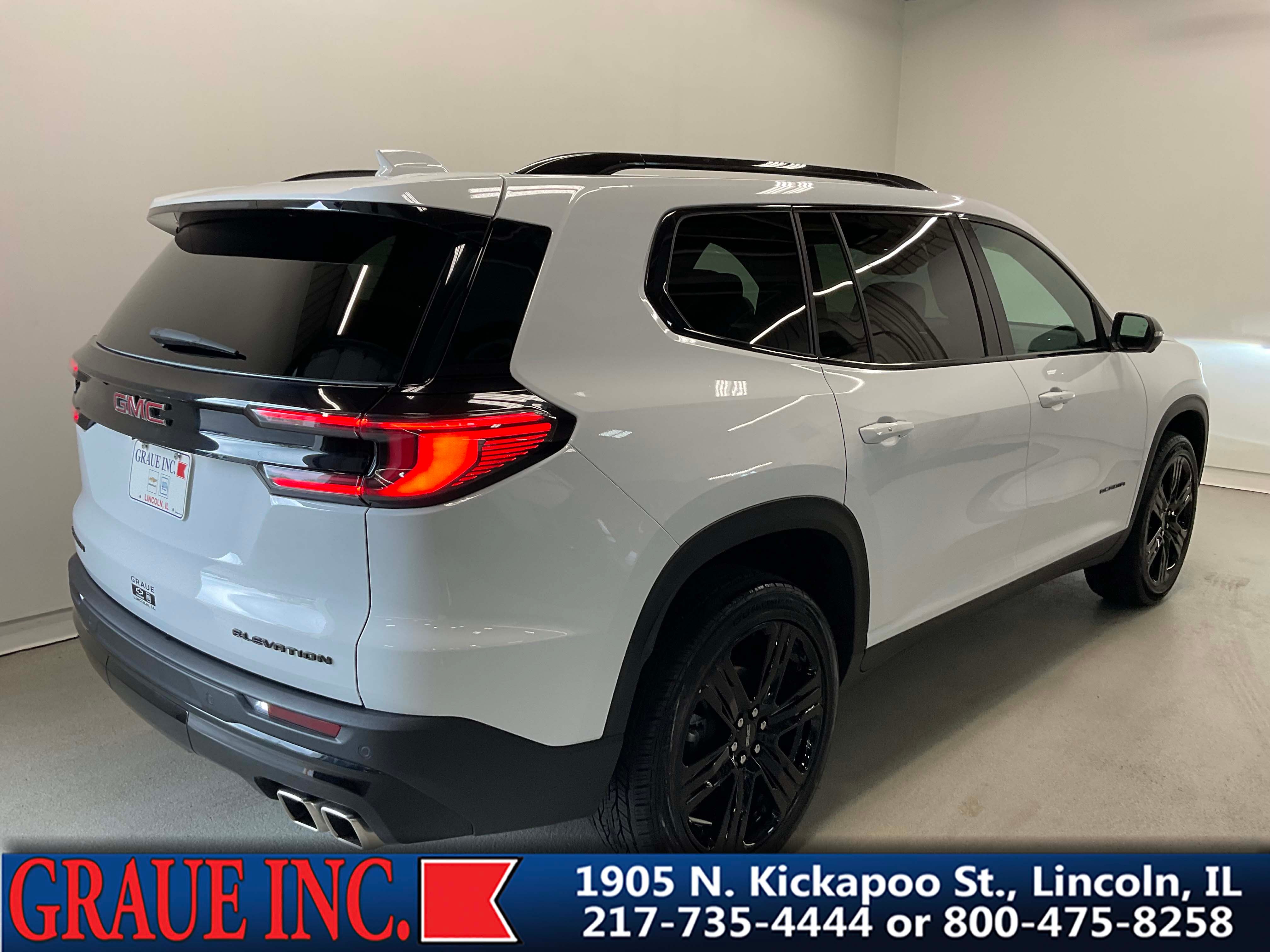 2025 GMC Acadia Elevation