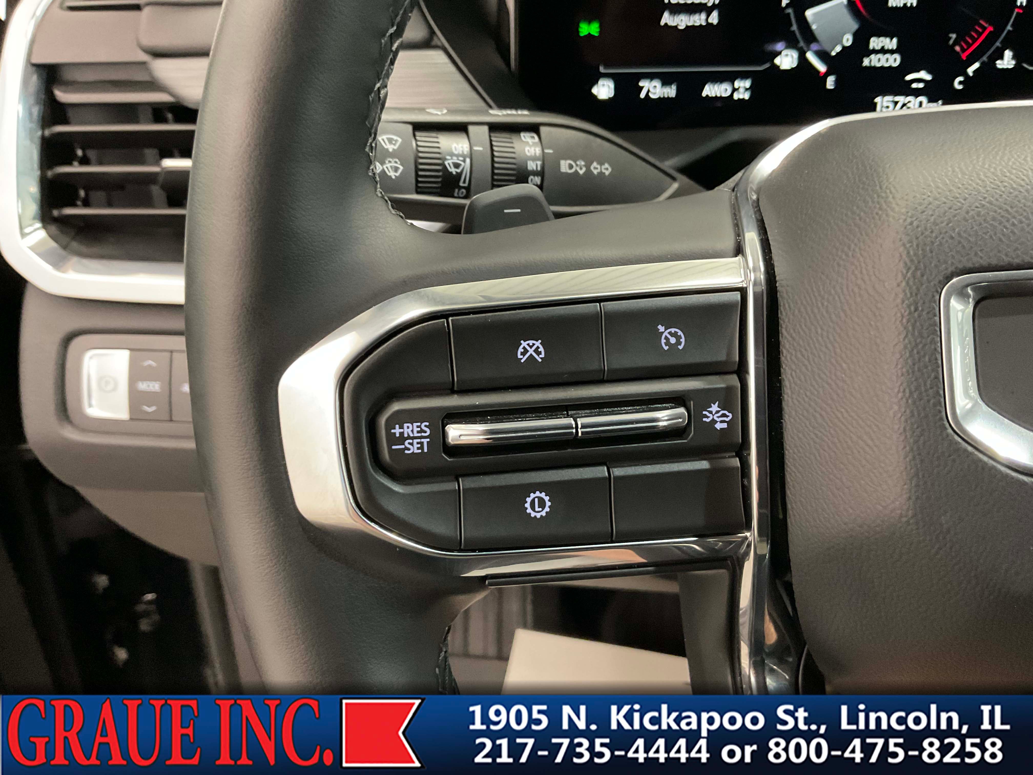 2025 GMC Acadia Elevation
