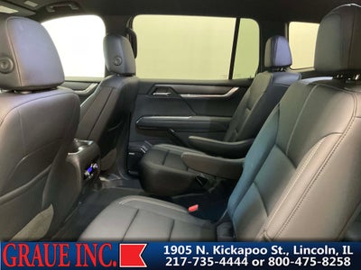 2025 GMC Acadia Elevation