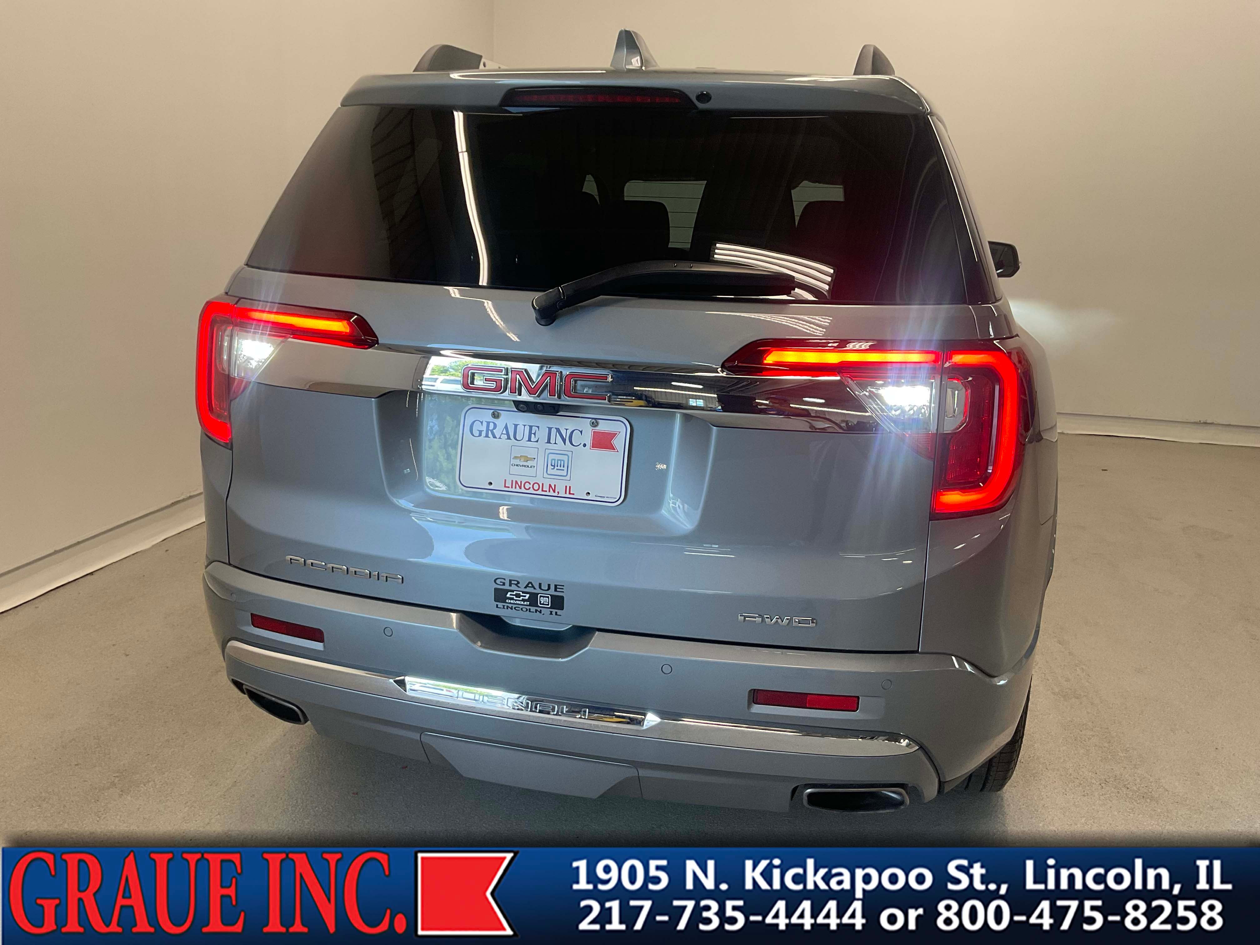 2023 GMC Acadia Denali