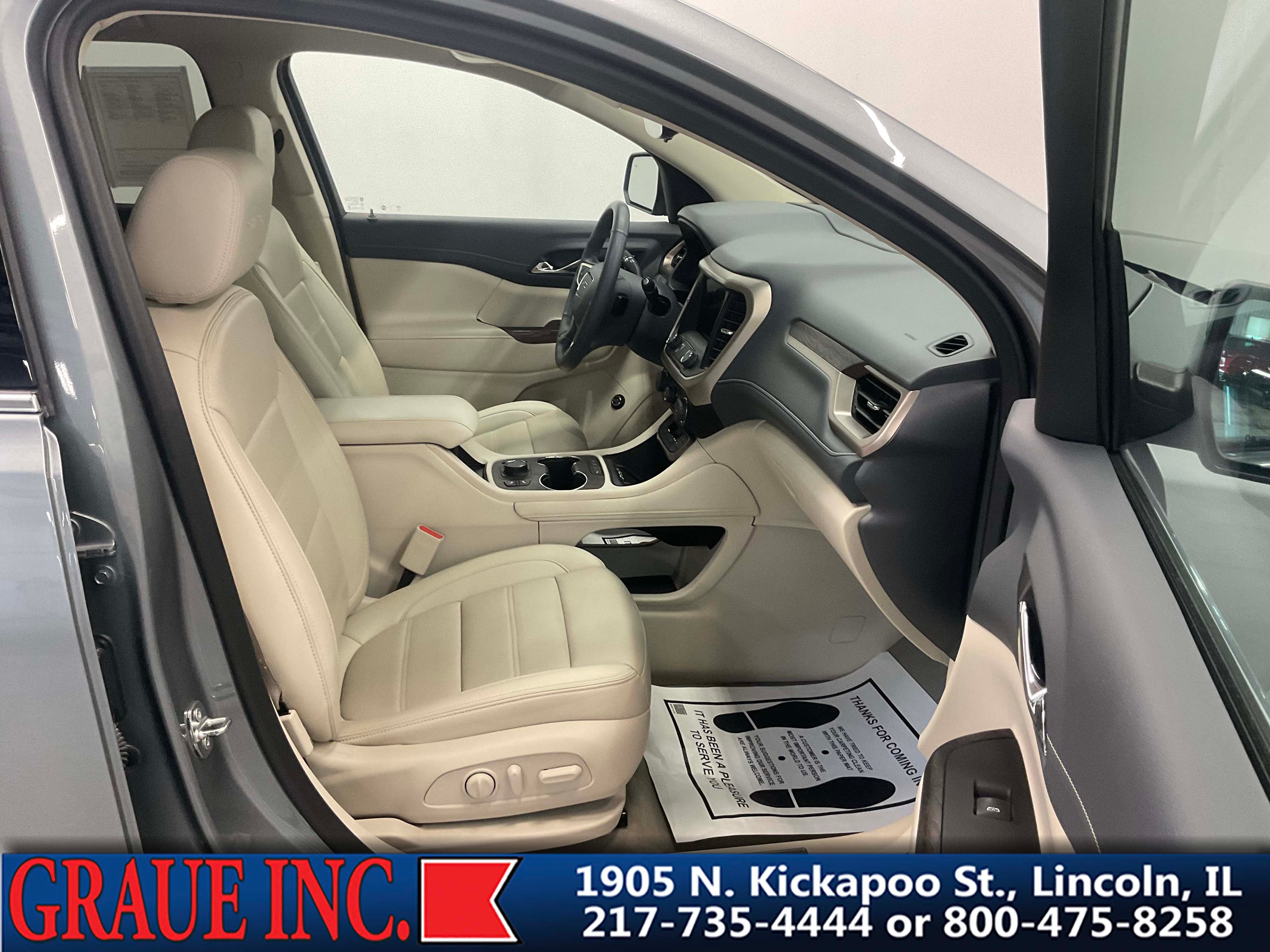 2023 GMC Acadia Denali