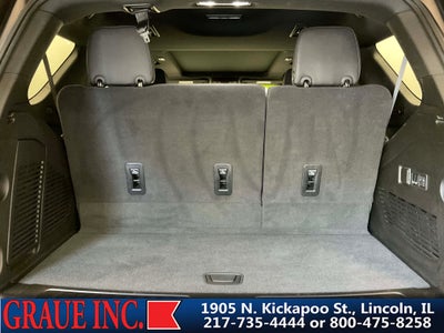 2024 GMC Yukon SLT