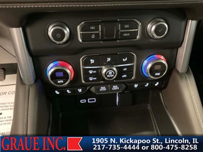 2024 GMC Yukon XL SLT