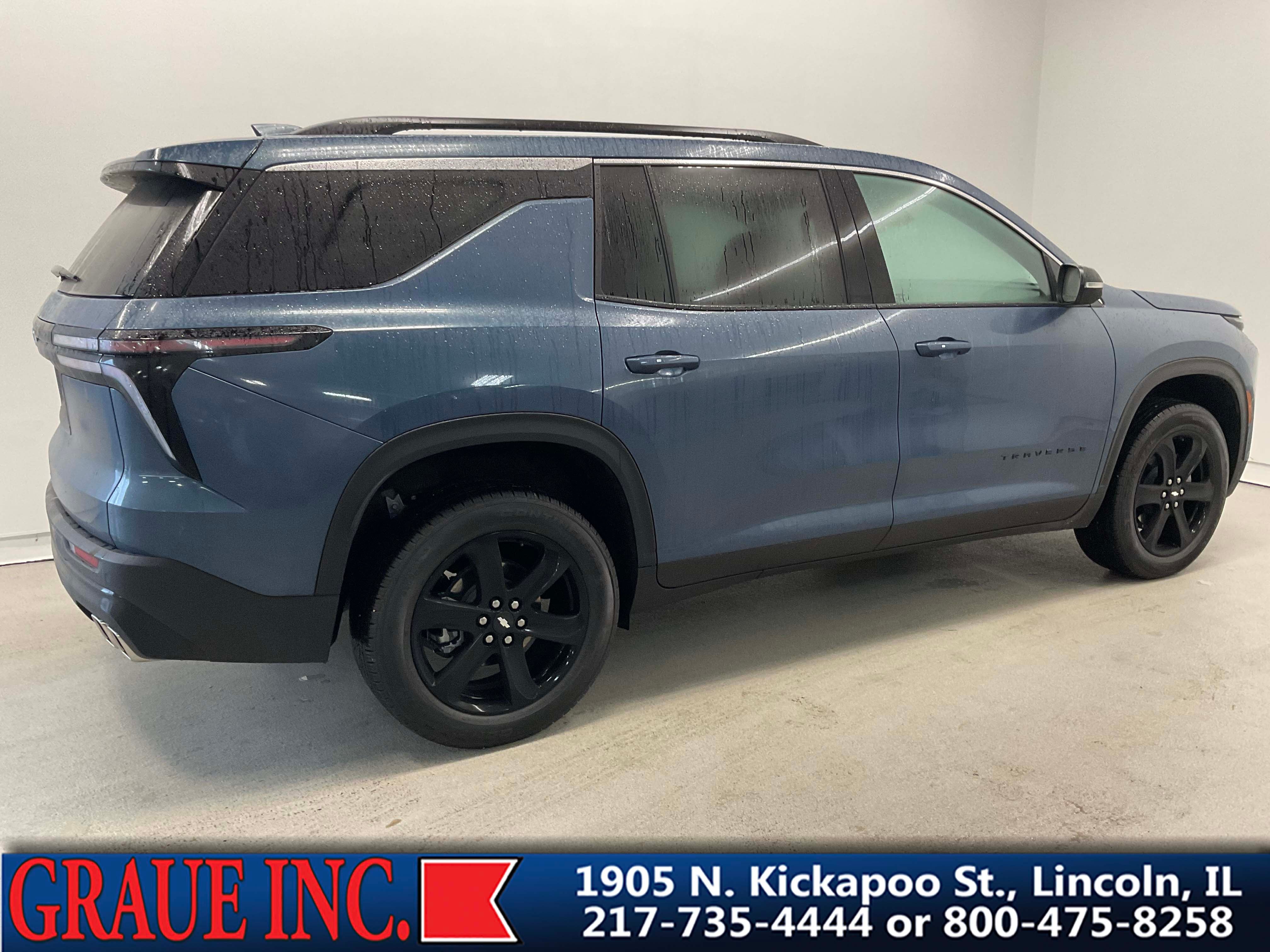 2025 Chevrolet Traverse LT