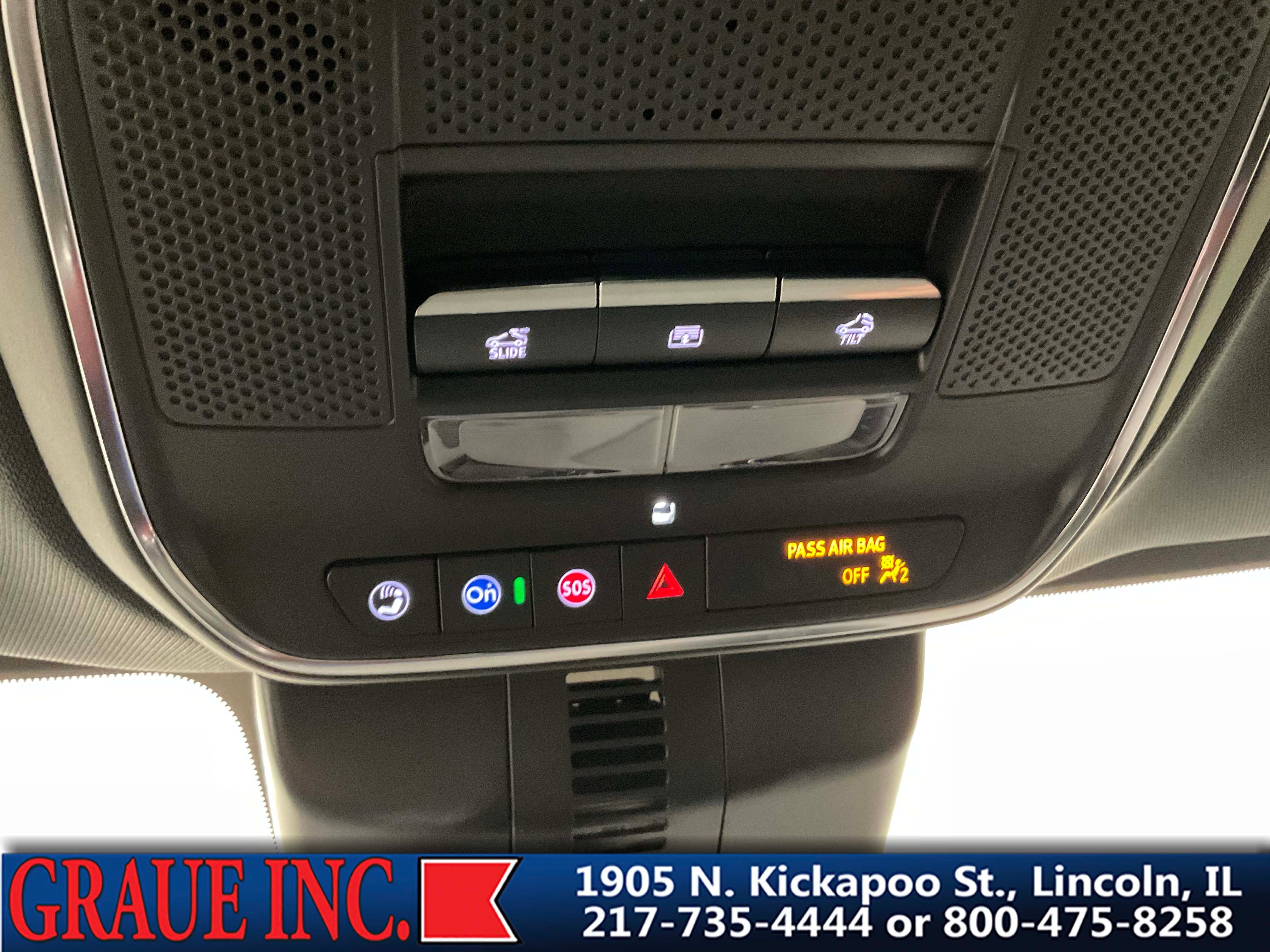 2025 Chevrolet Traverse RS