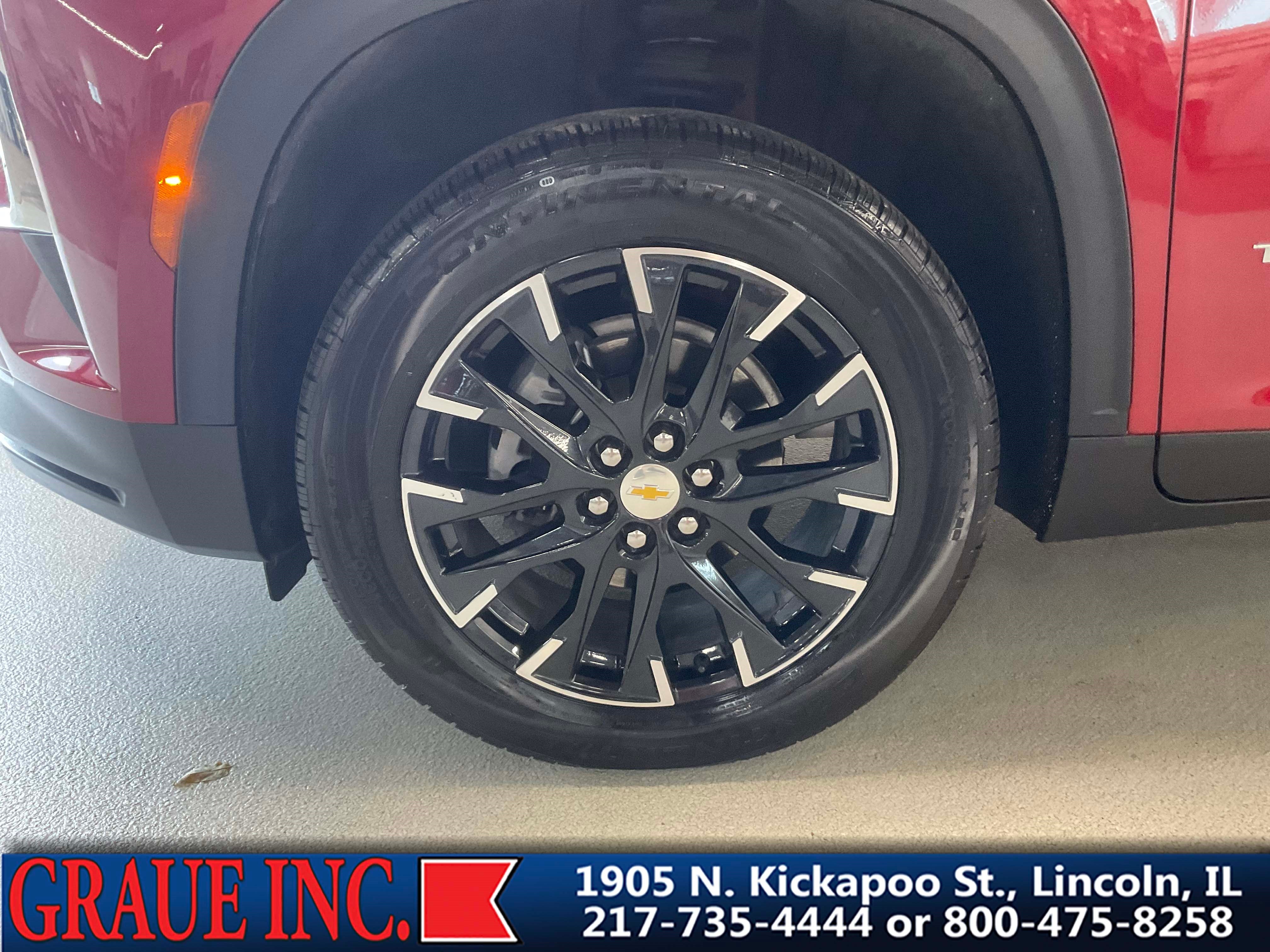 2024 Chevrolet Traverse LT