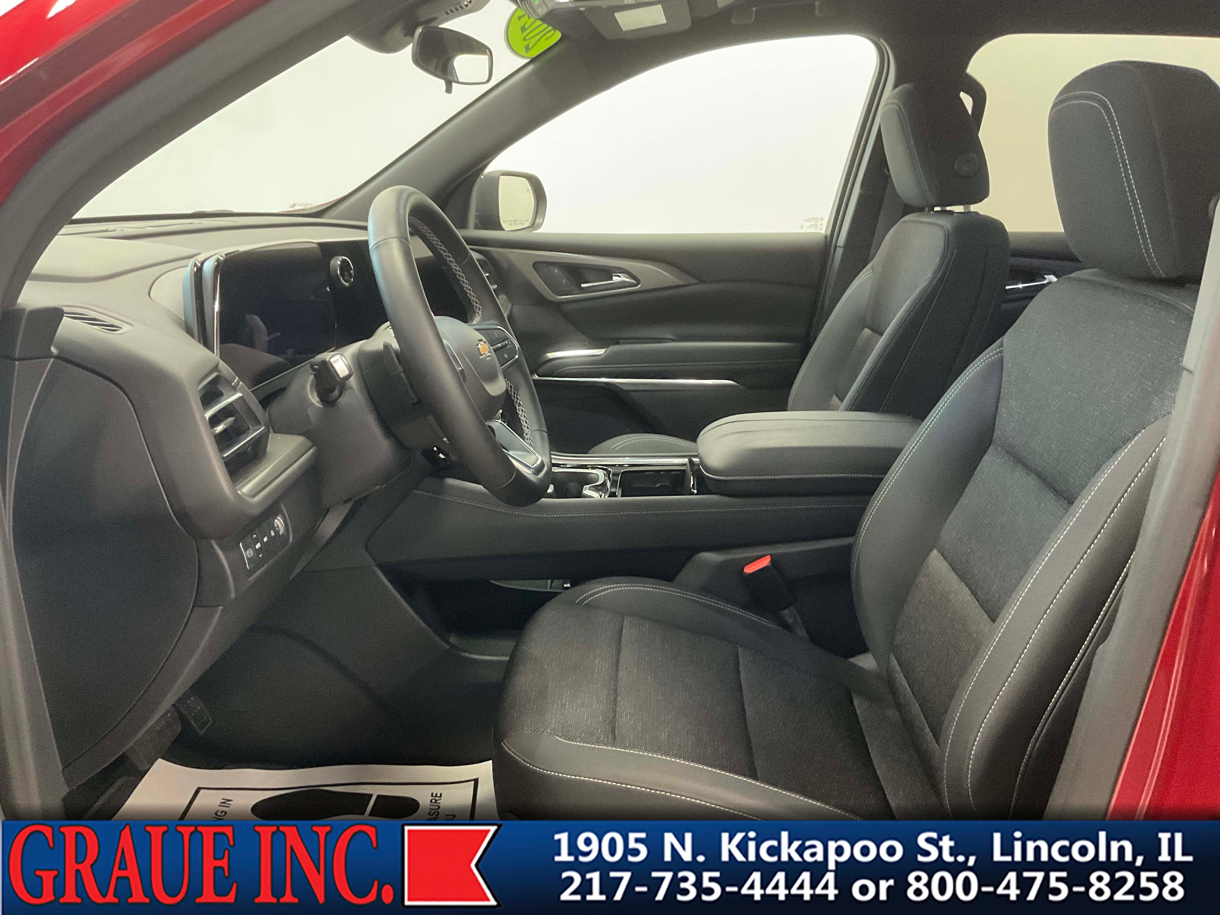 2024 Chevrolet Traverse LT