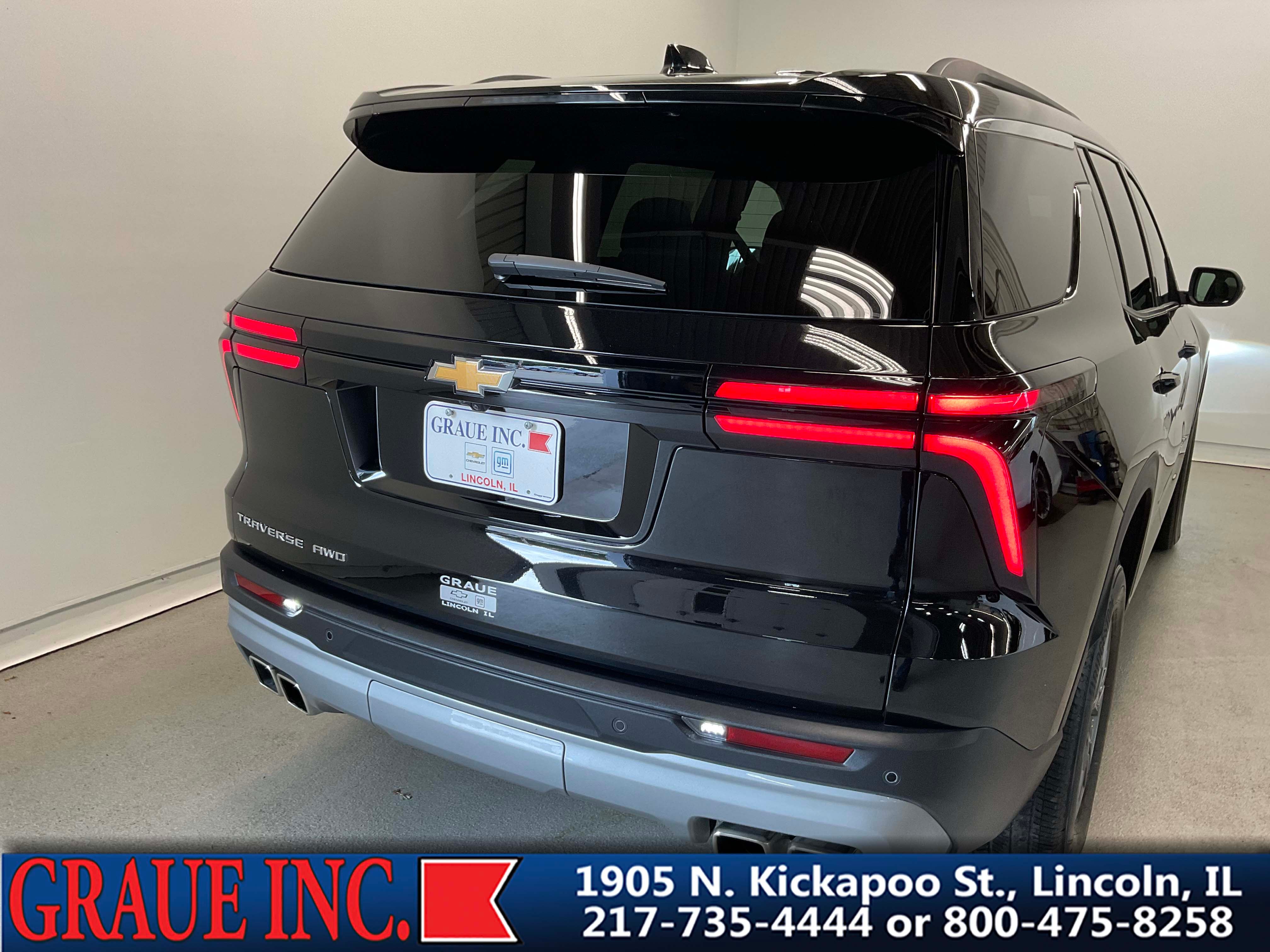 2025 Chevrolet Traverse LT