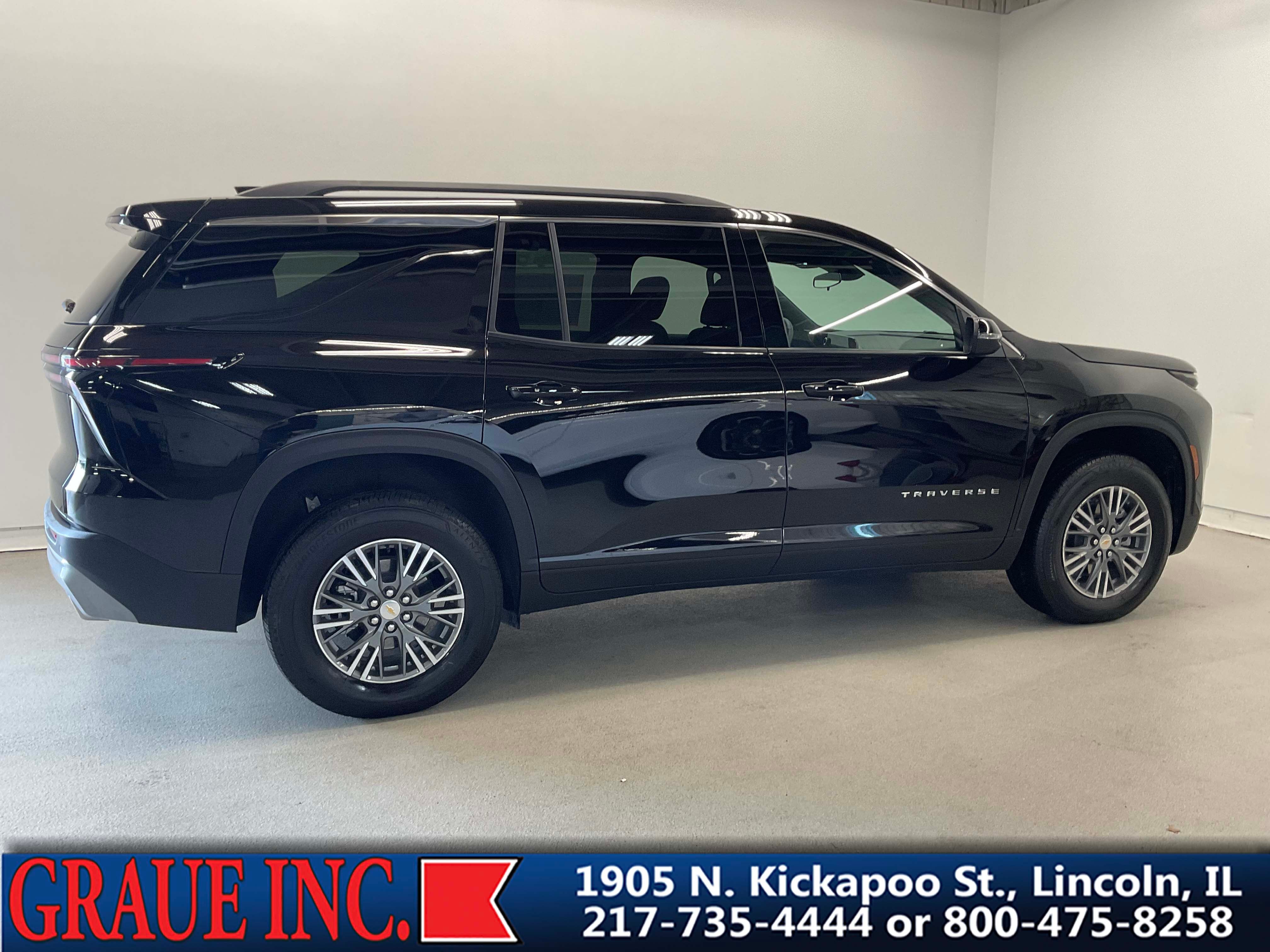 2025 Chevrolet Traverse LT