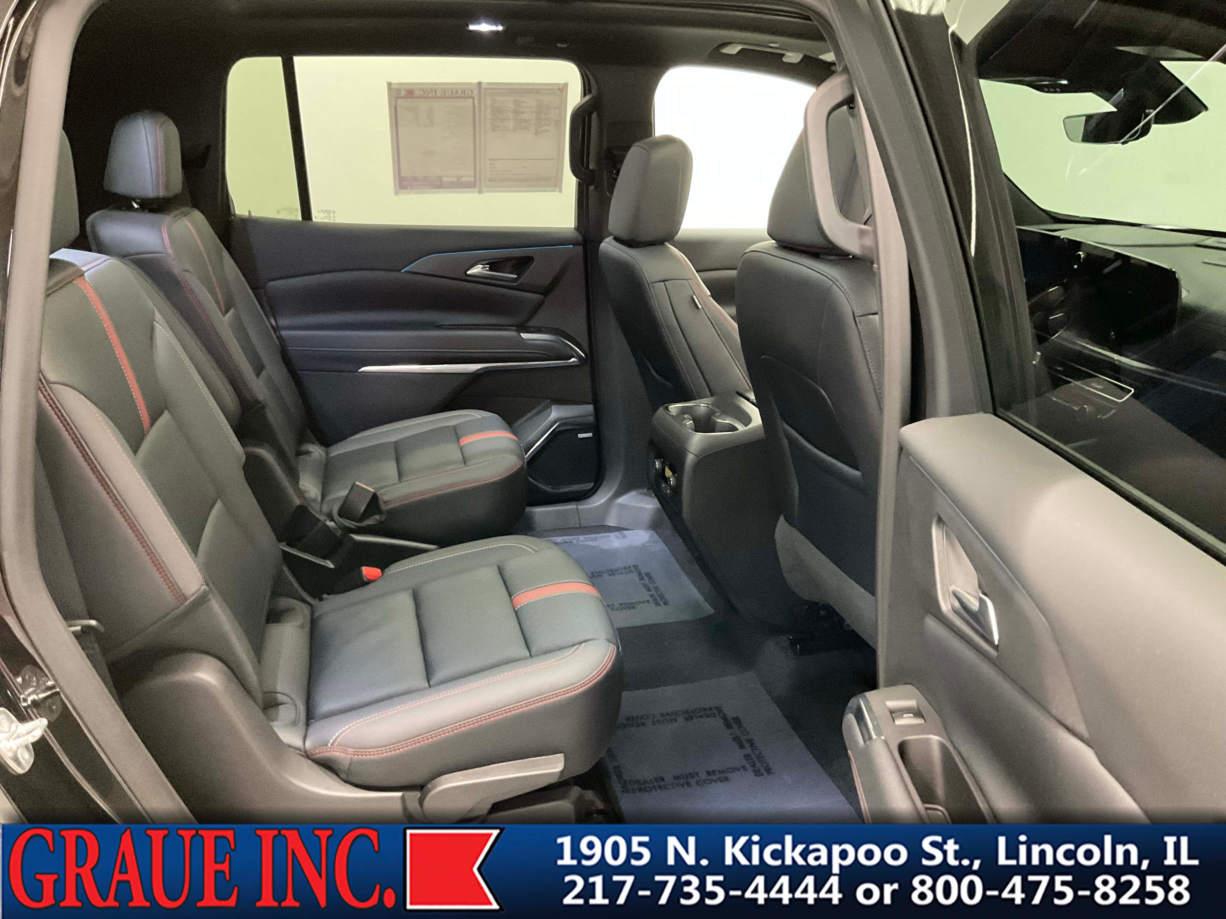 2025 Chevrolet Traverse RS