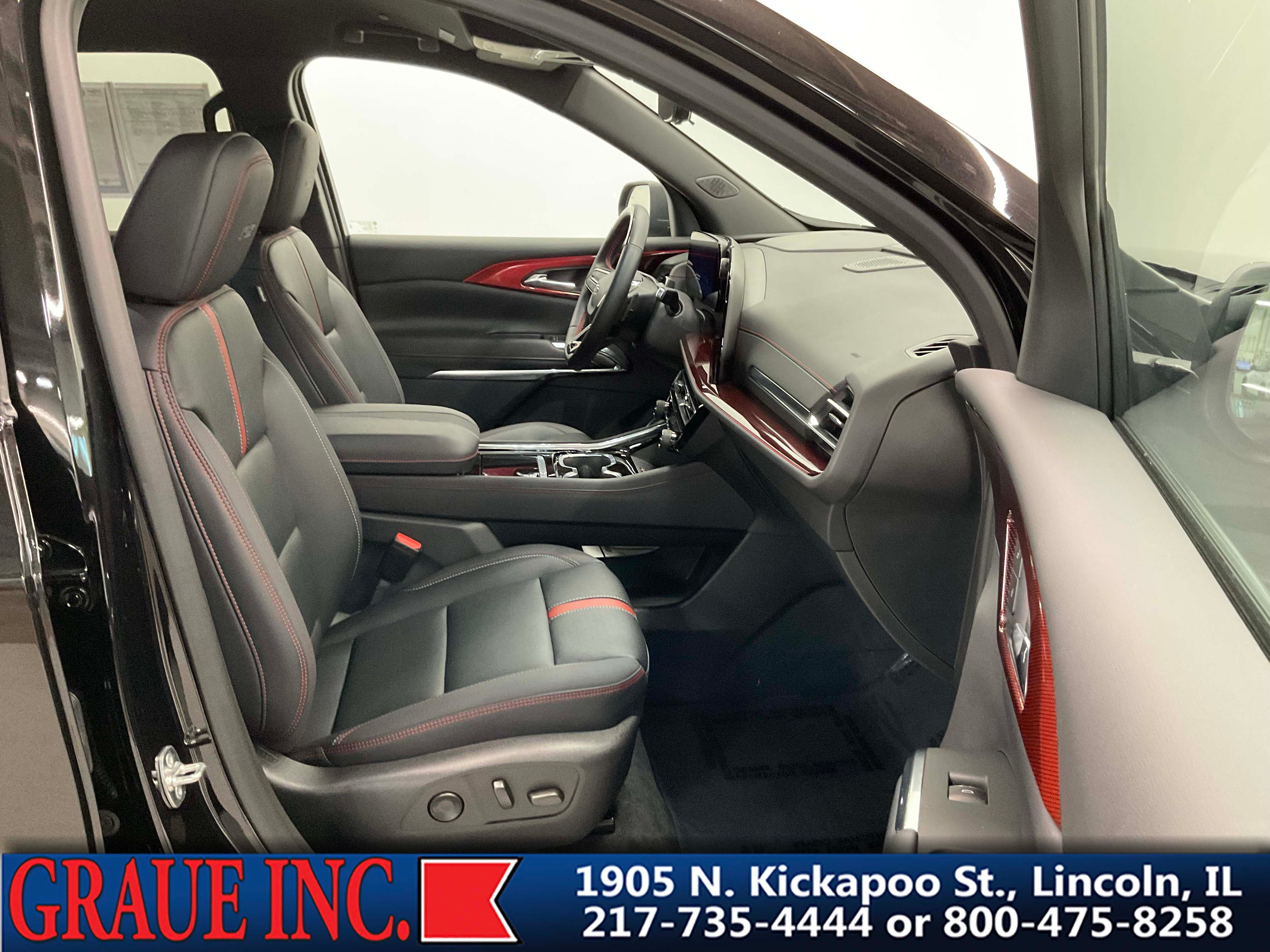 2025 Chevrolet Traverse RS