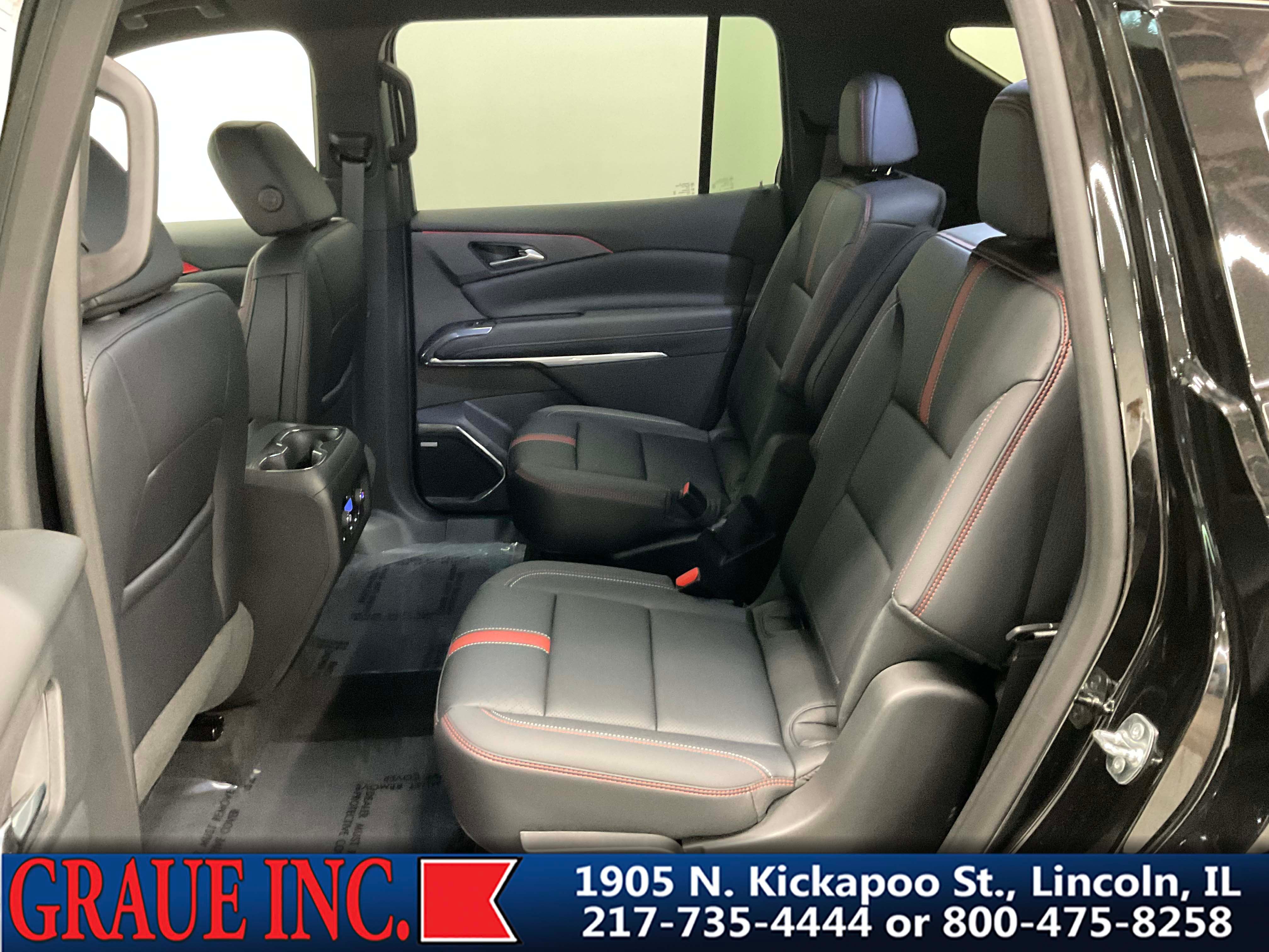 2025 Chevrolet Traverse RS