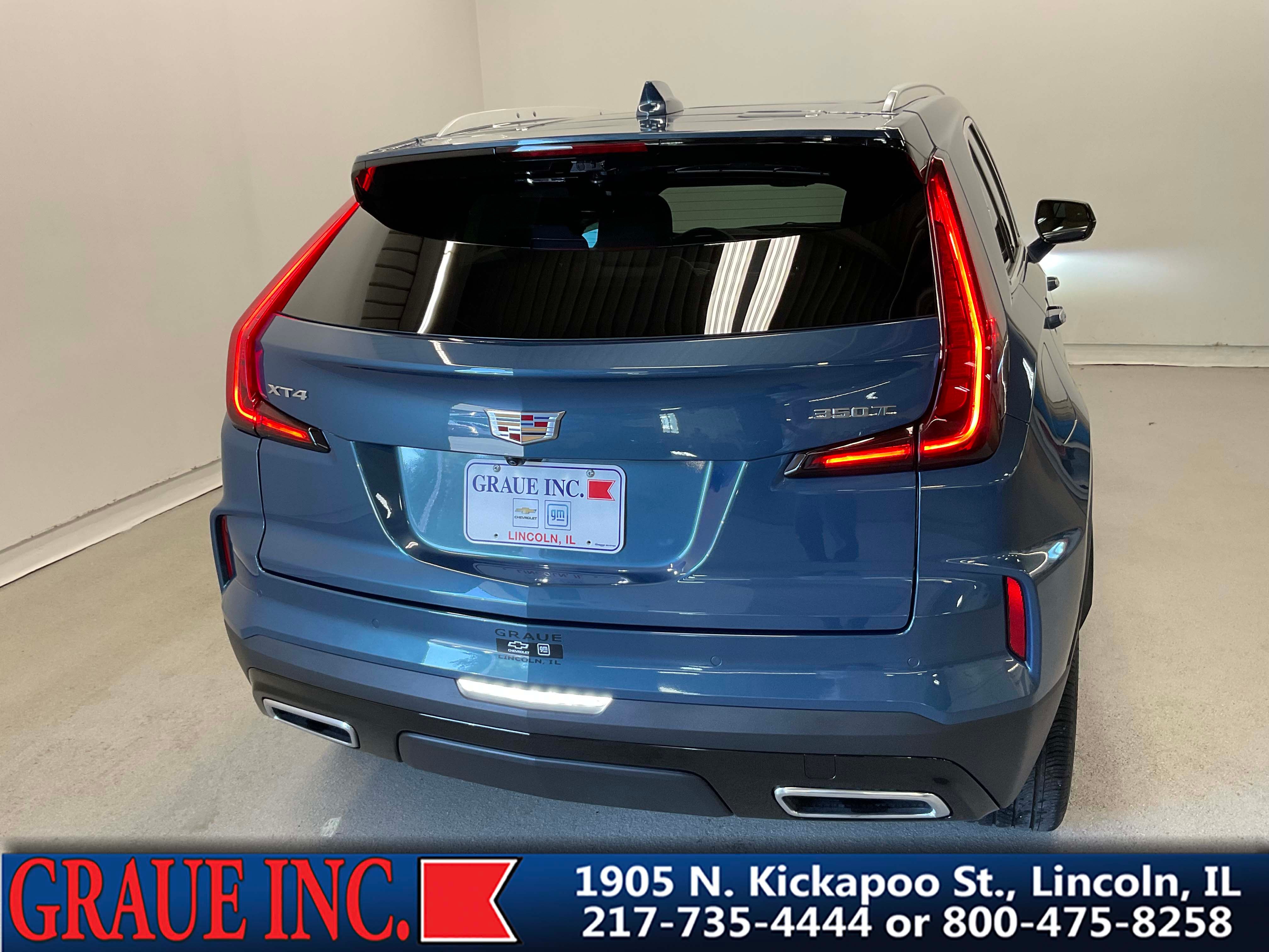 2025 Cadillac XT4 Premium Luxury