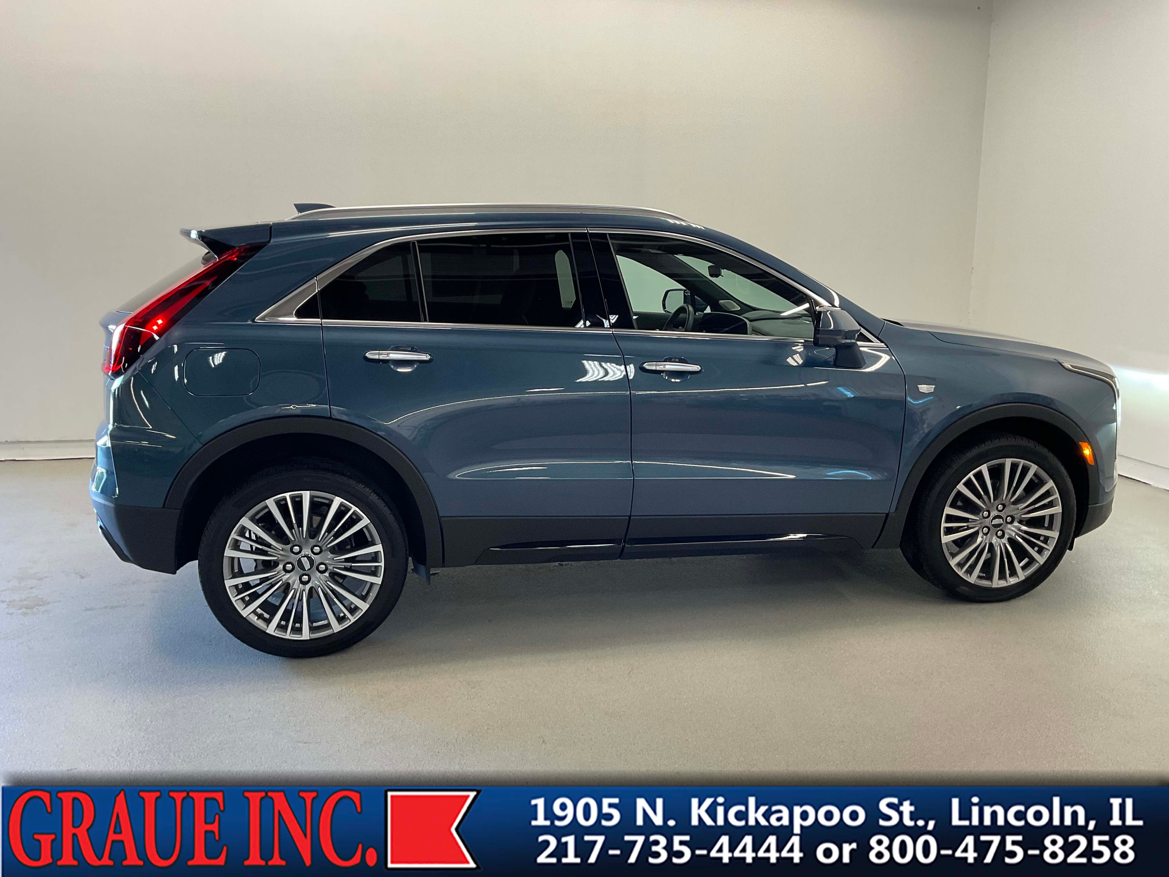 2025 Cadillac XT4 Premium Luxury