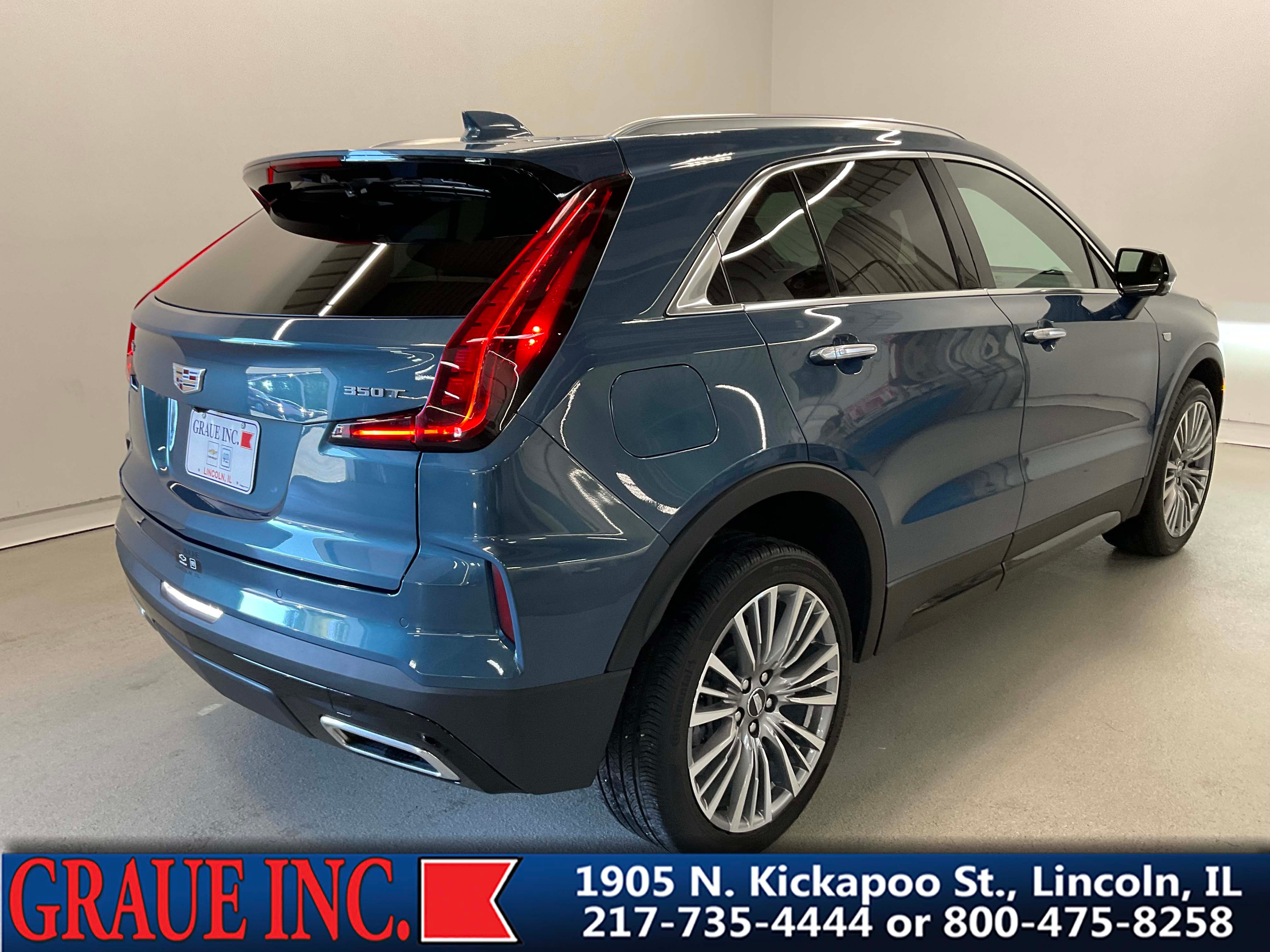 2025 Cadillac XT4 Premium Luxury