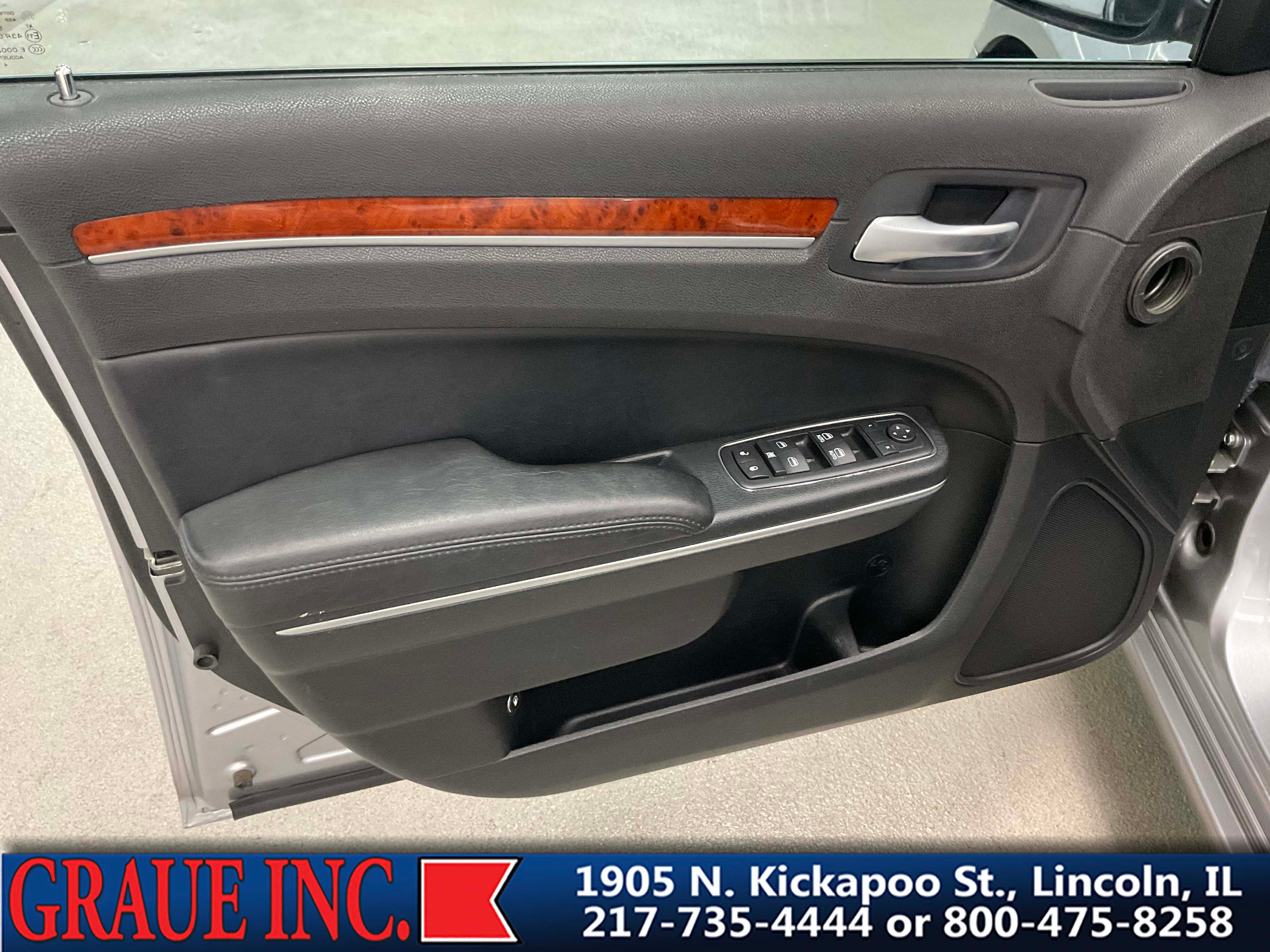 2013 Chrysler 300 4DR SDN AWD