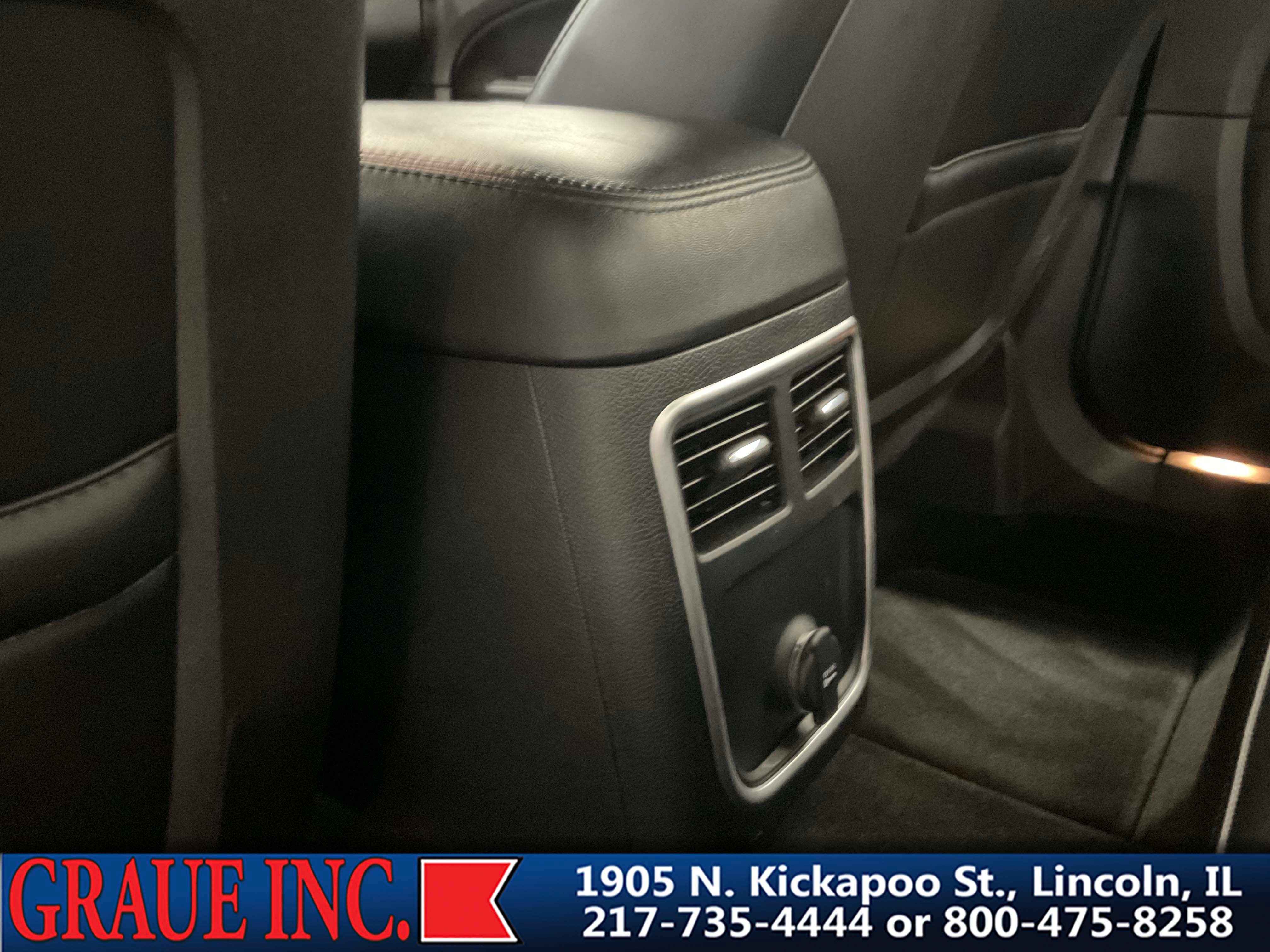 2013 Chrysler 300 4DR SDN AWD