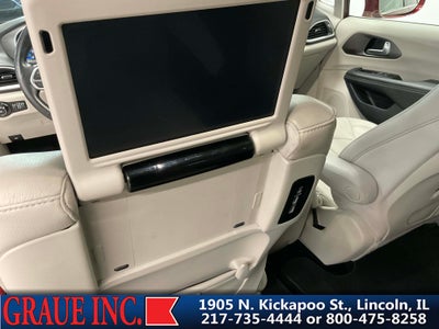 2020 Chrysler Pacifica Touring L Plus