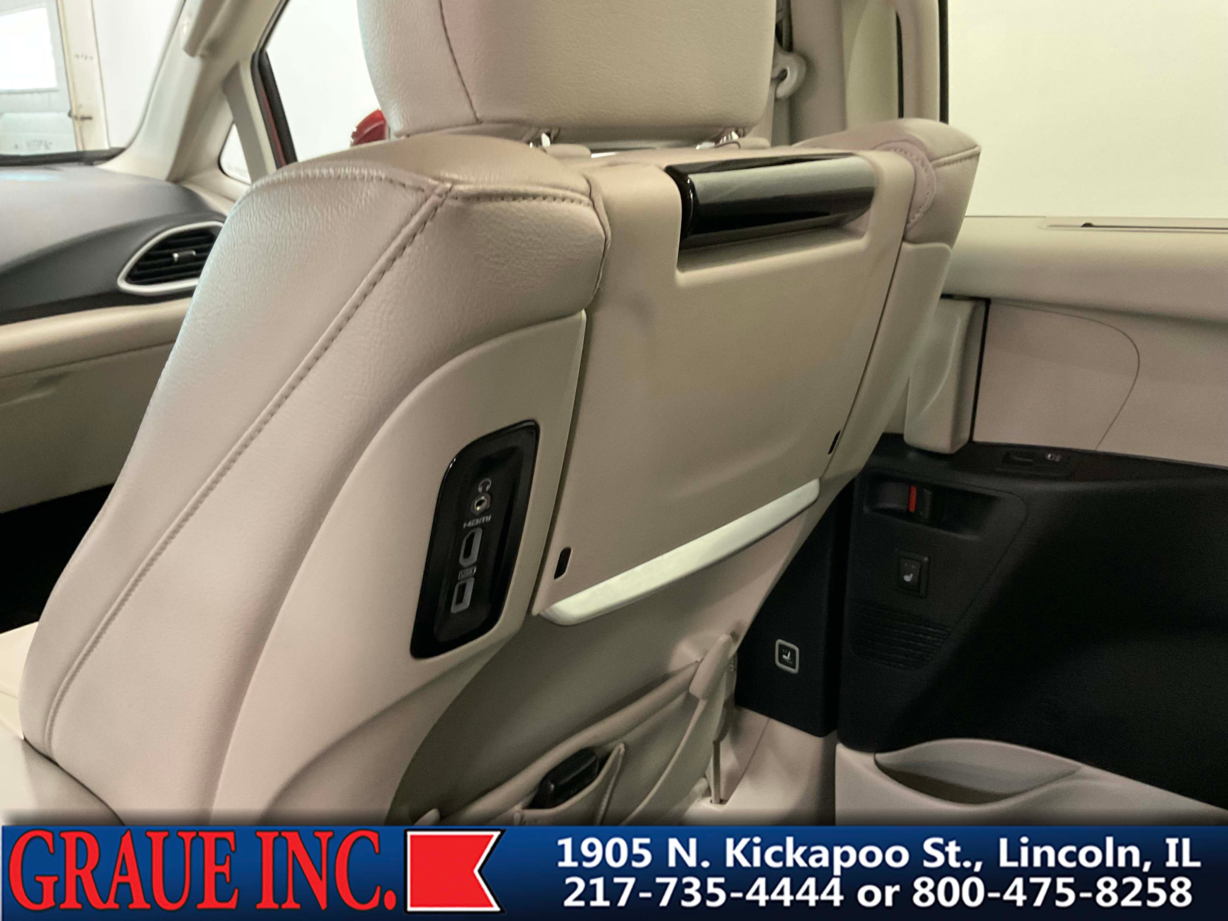 2020 Chrysler Pacifica Touring L Plus