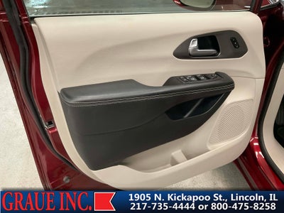 2020 Chrysler Pacifica Touring L Plus