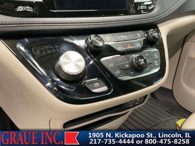 2019 Chrysler Pacifica Limited