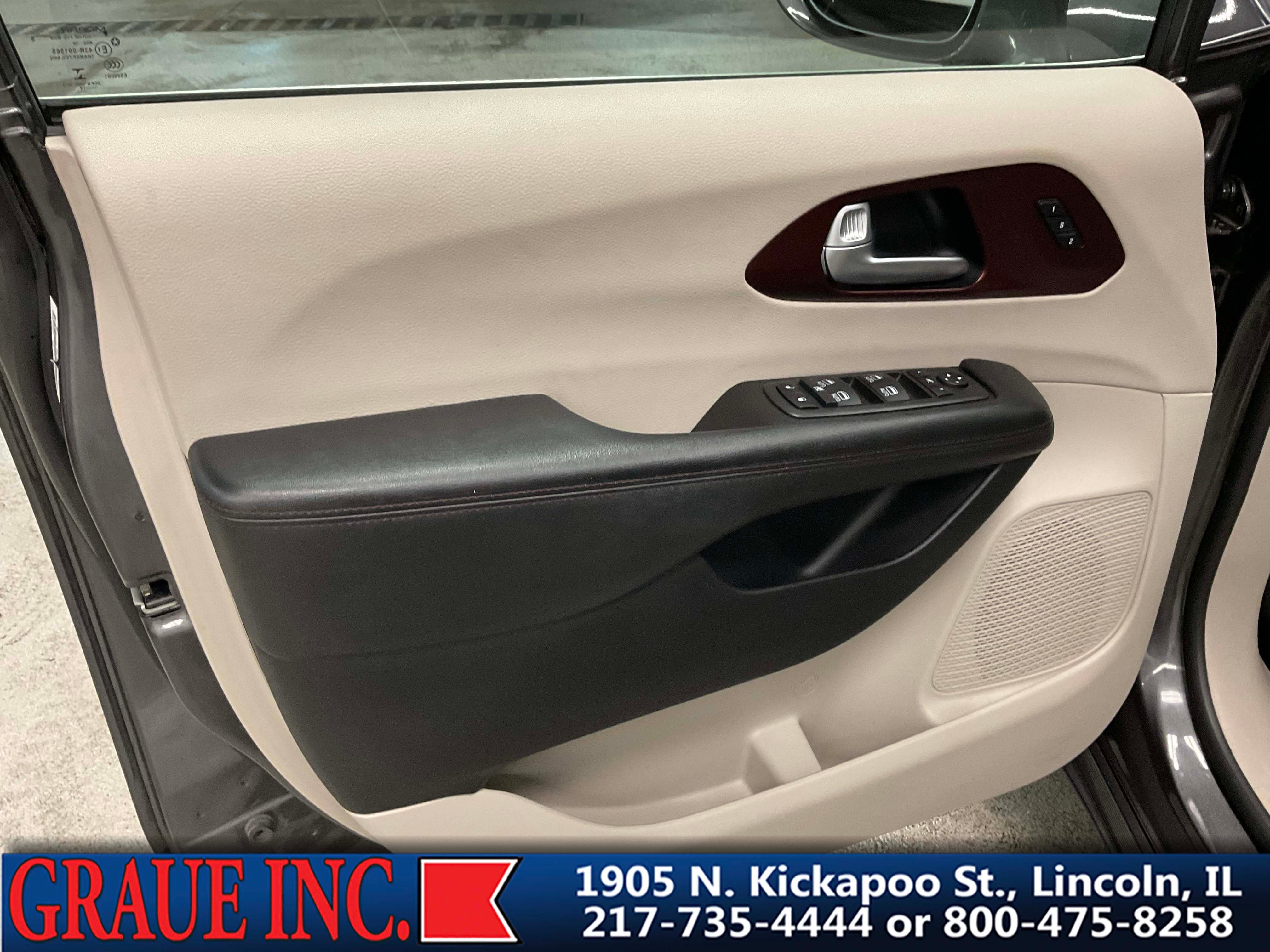 2019 Chrysler Pacifica Limited