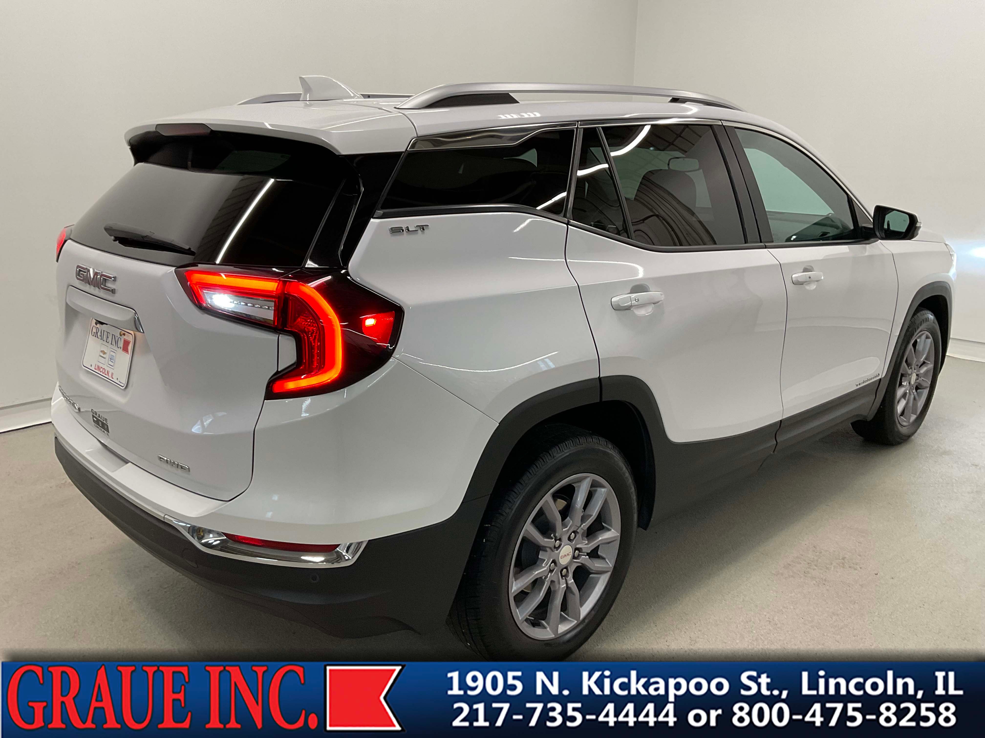 2022 GMC Terrain SLT