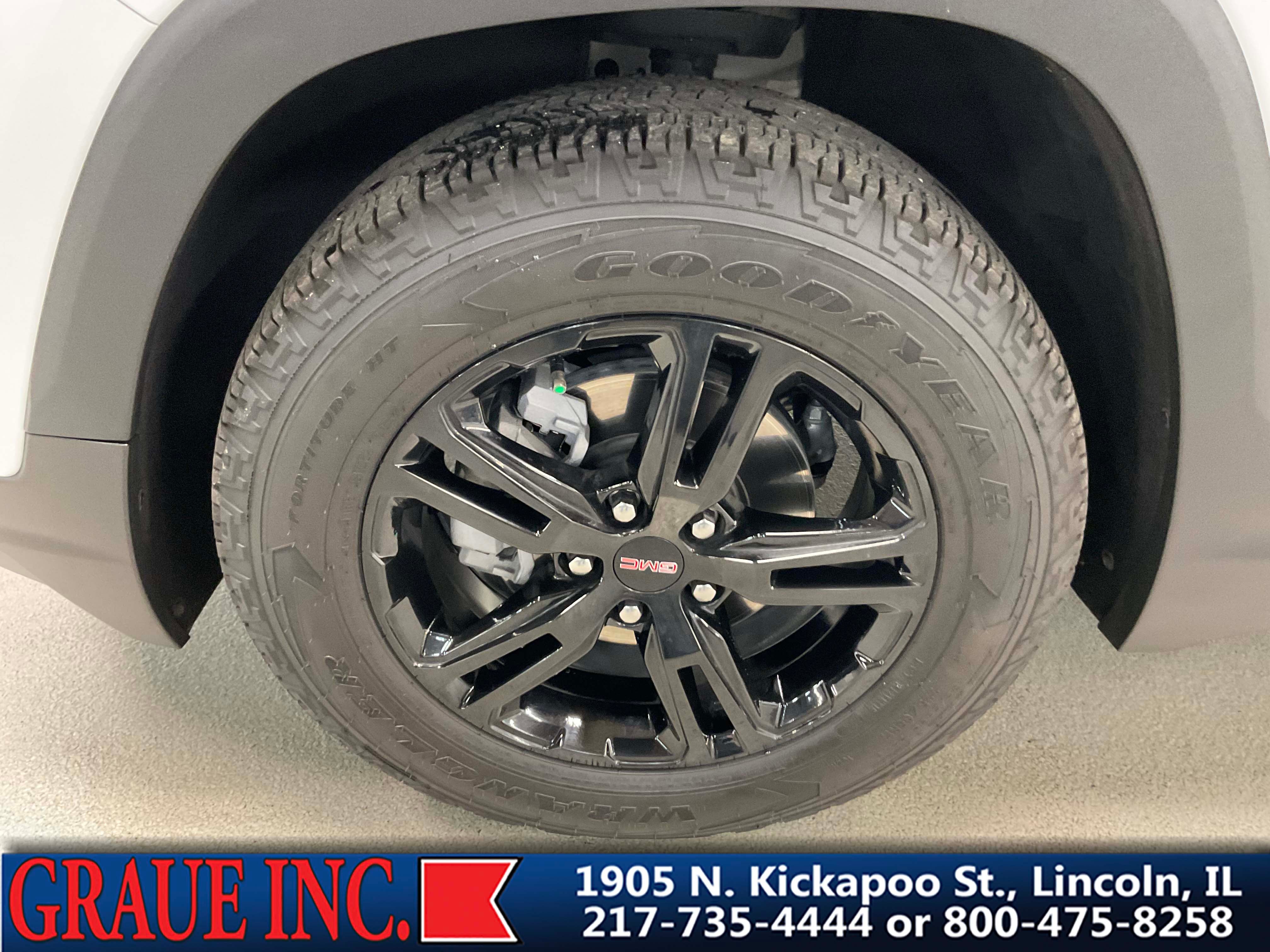 2024 GMC Terrain AT4