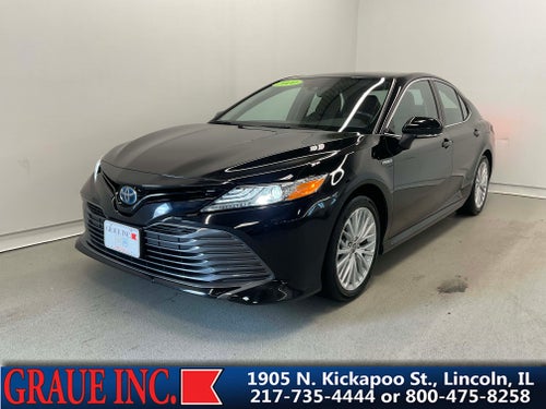 2020 Toyota Camry Hybrid XLE