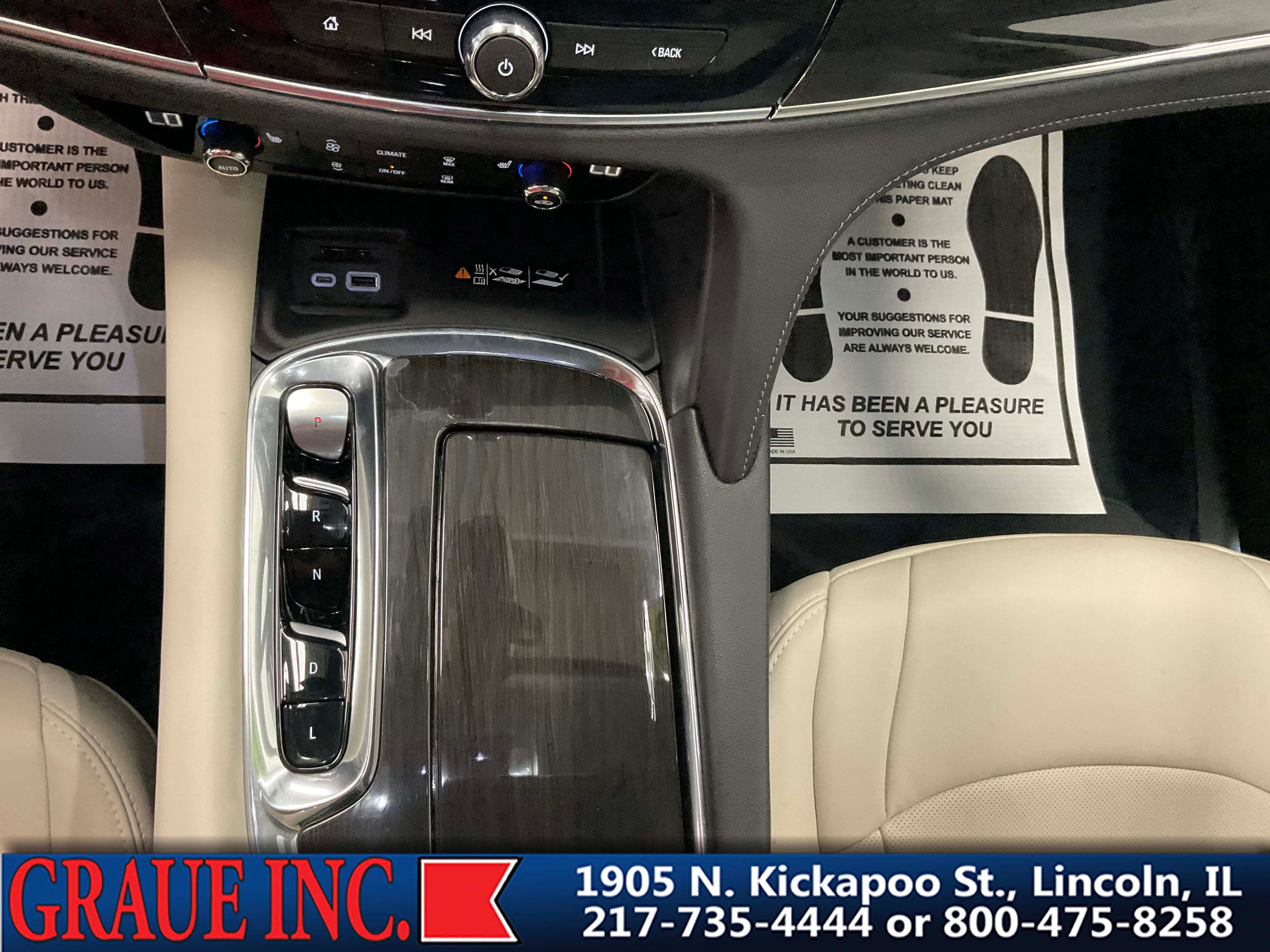 2023 Buick Enclave Essence