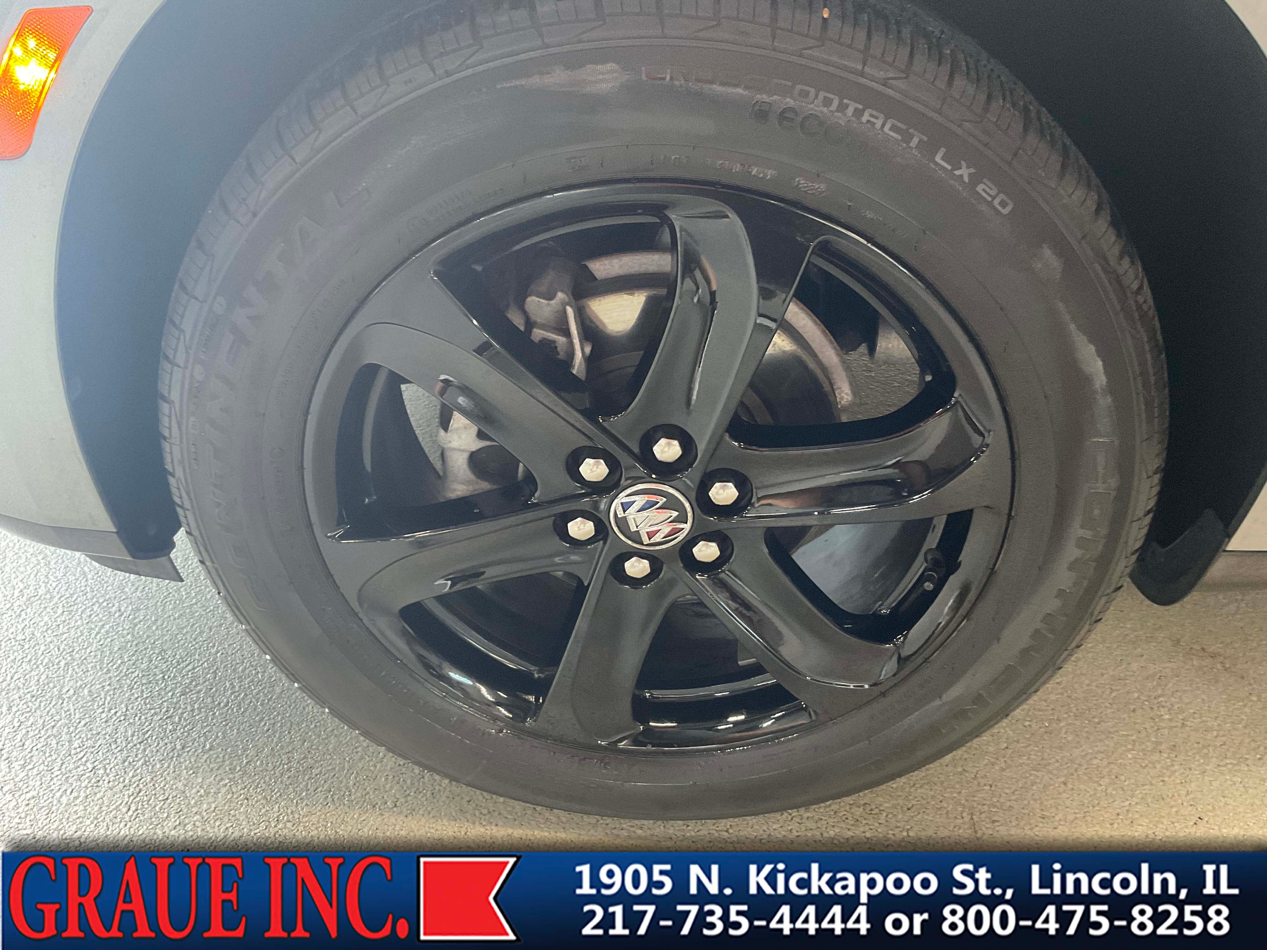 2023 Buick Enclave Essence