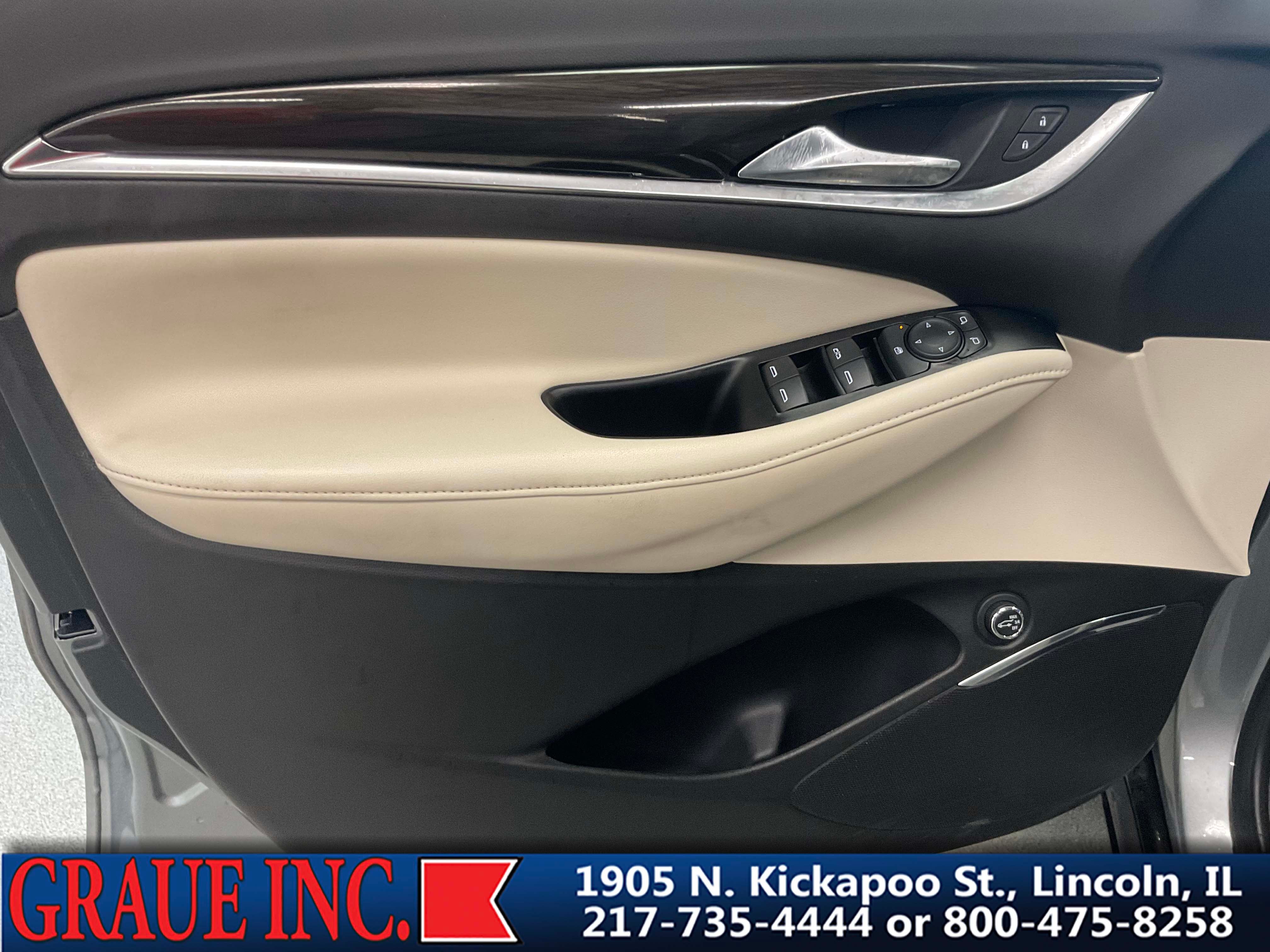 2023 Buick Enclave Essence