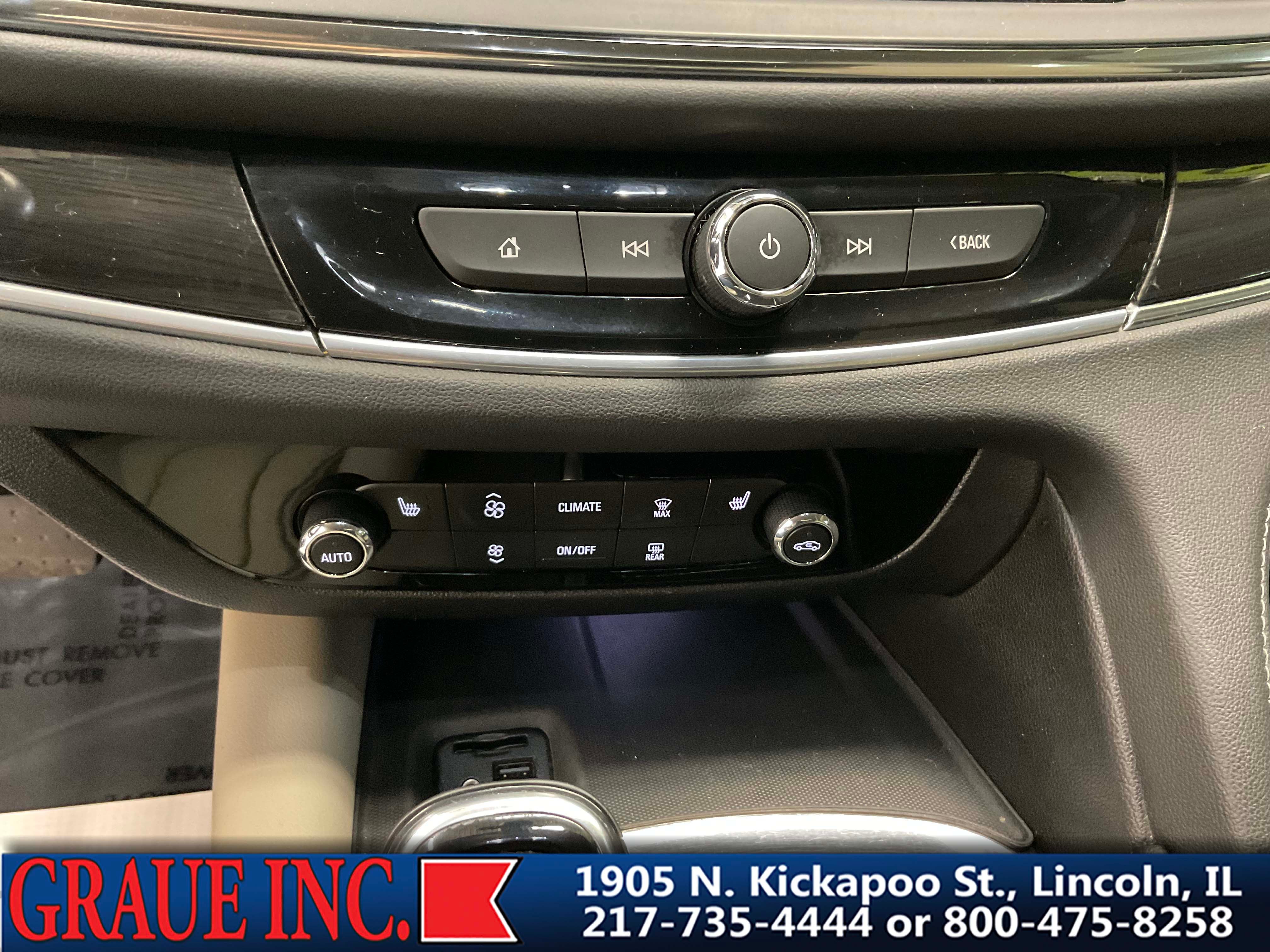 2021 Buick Enclave Essence