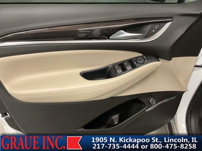 2021 Buick Enclave Essence