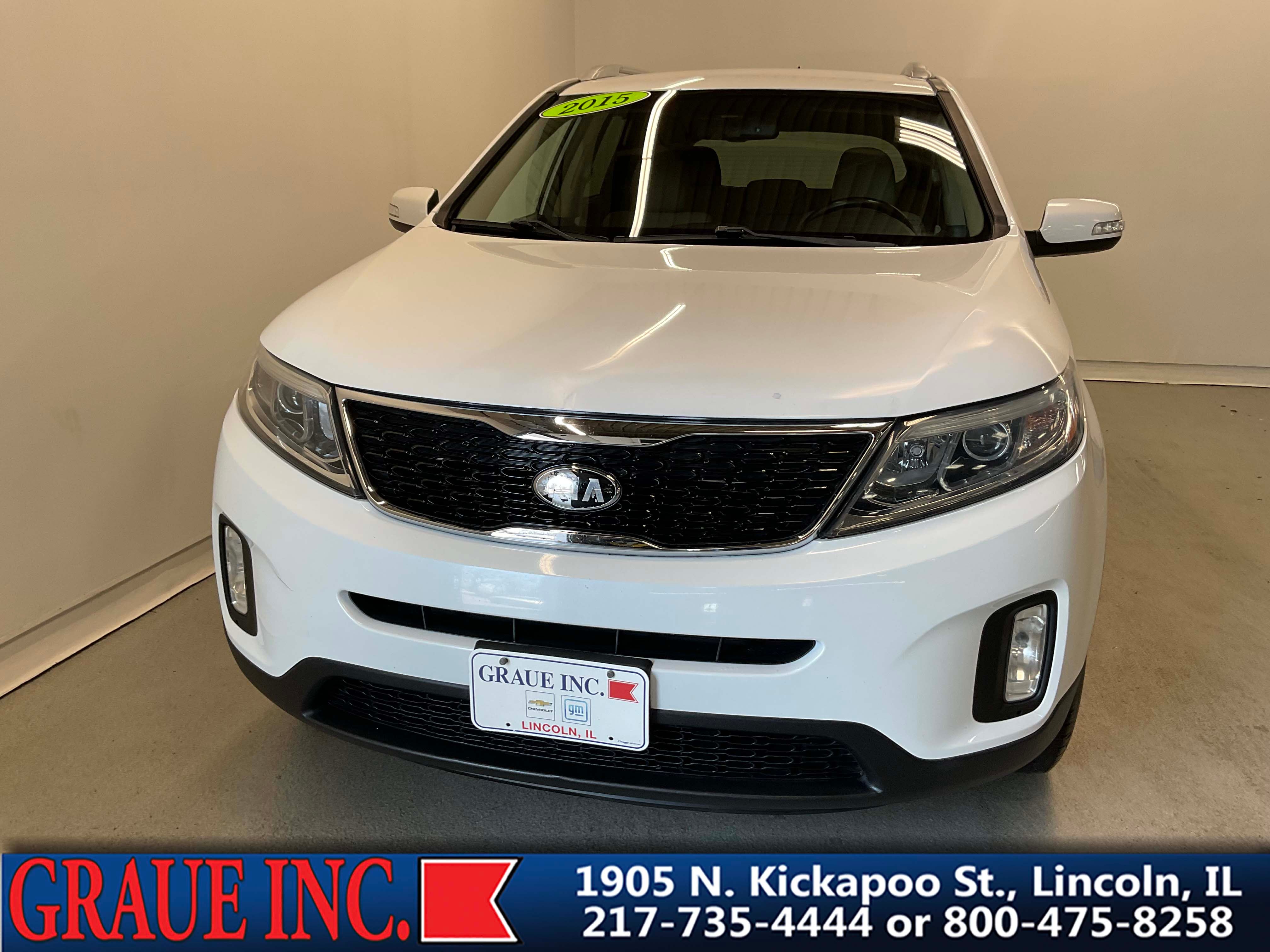 Used 2015 Kia Sorento LX with VIN 5XYKTCA67FG556815 for sale in Lincoln, IL